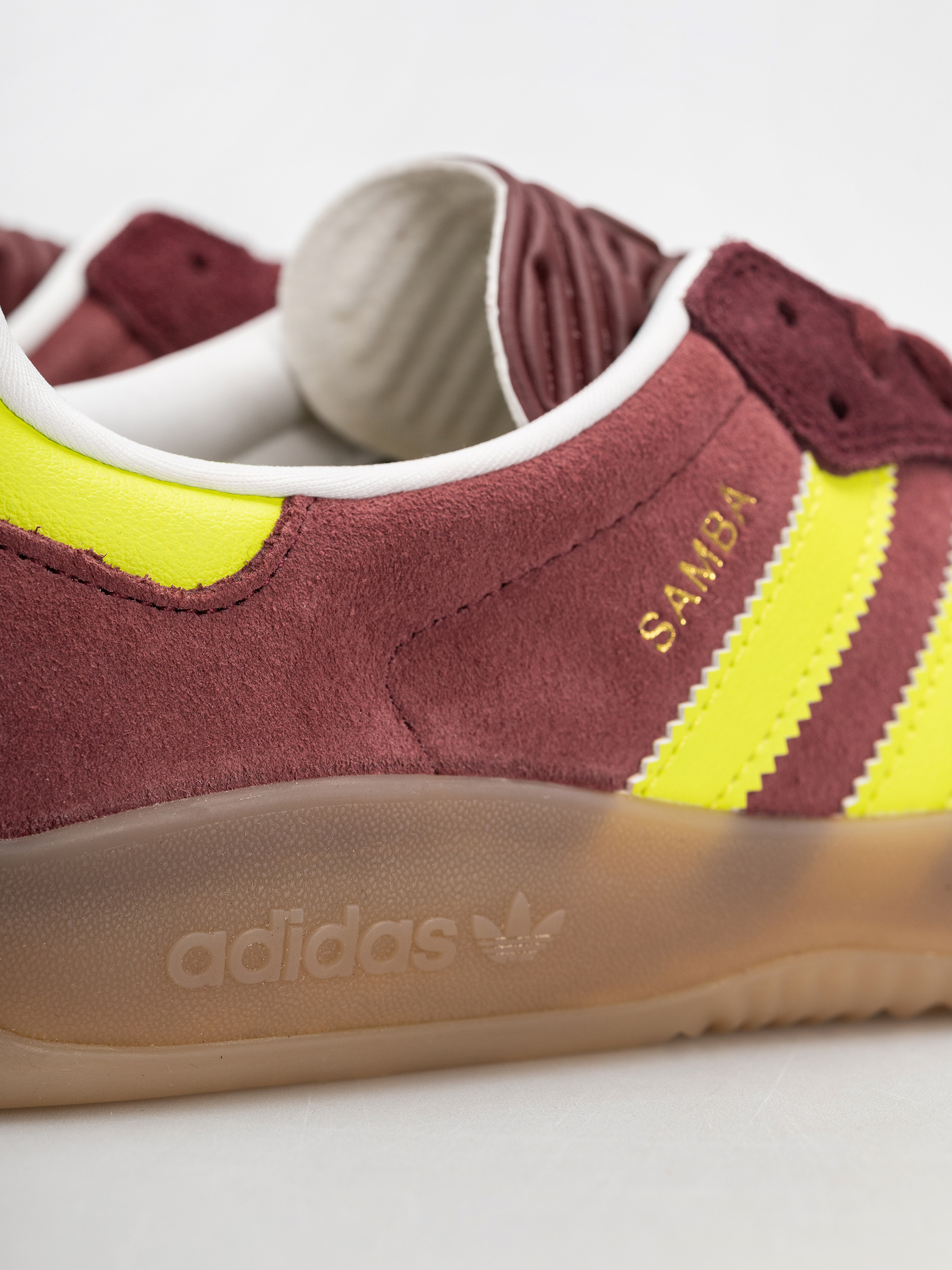 Topánky adidas Puig Samba (maroon/sesoye/shared)