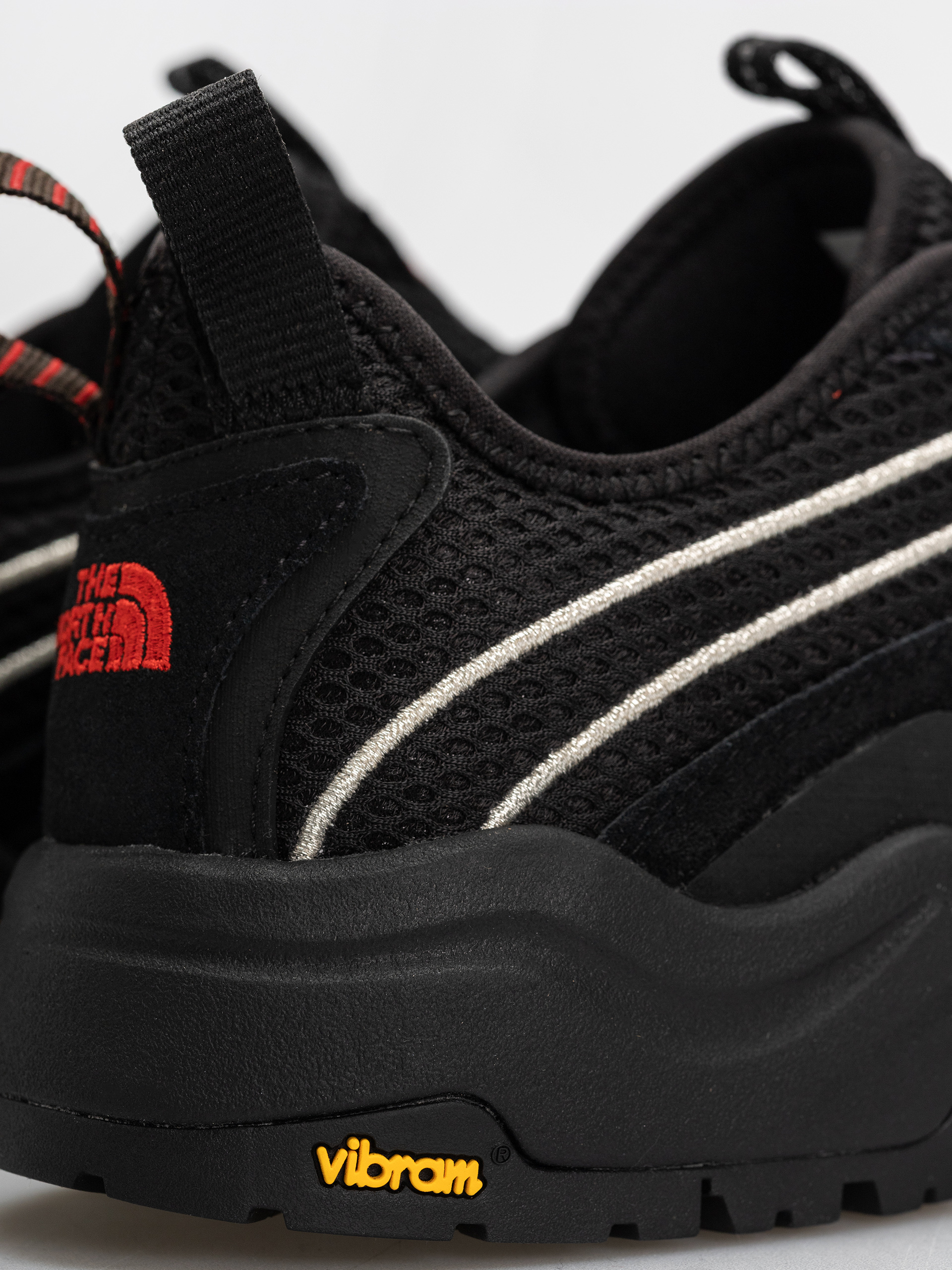 Topánky The North Face Clyffe Ultra (tnf blk/tnf red)