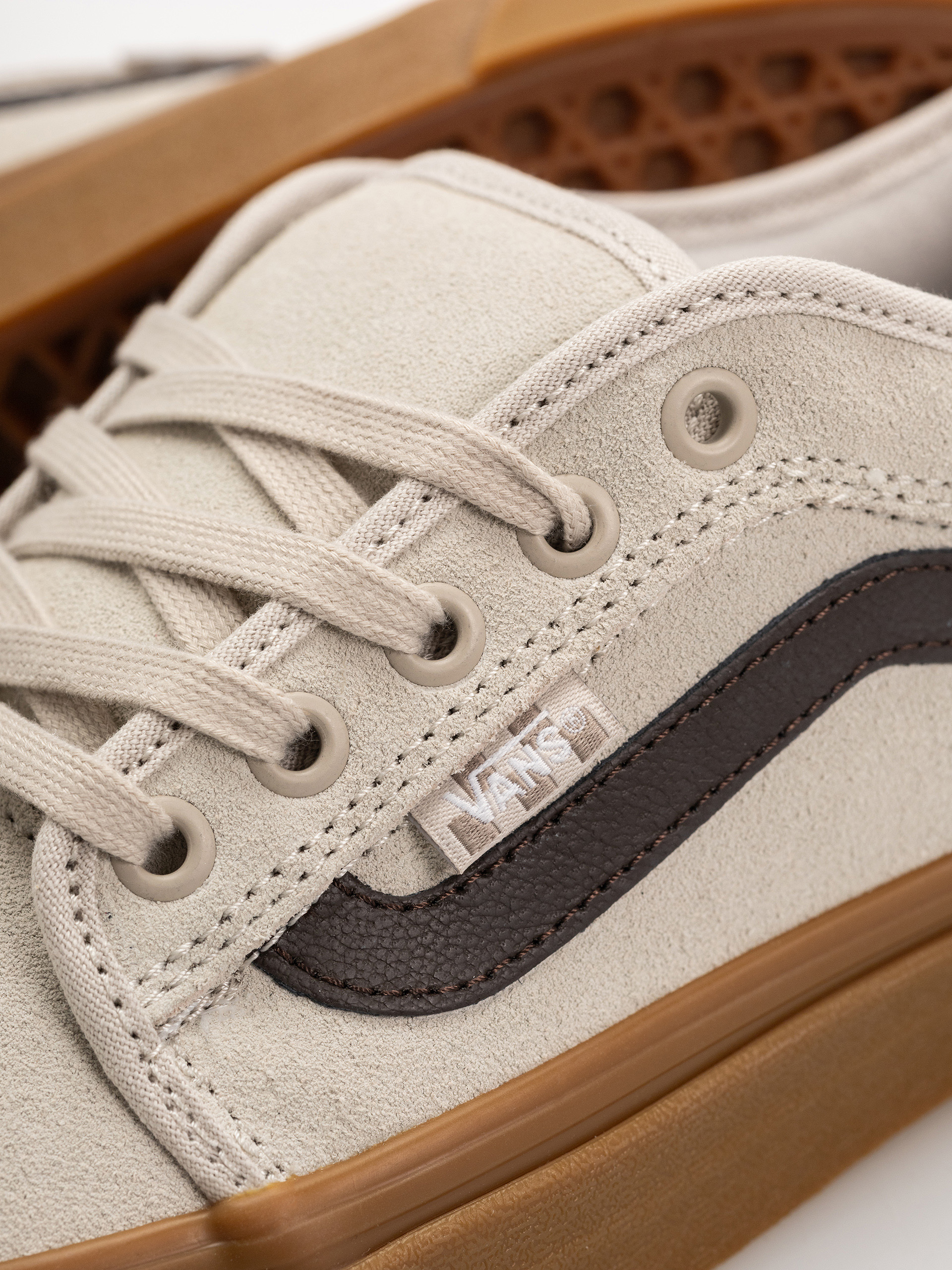 Topánky Vans Skate Chukka (taupe mist)