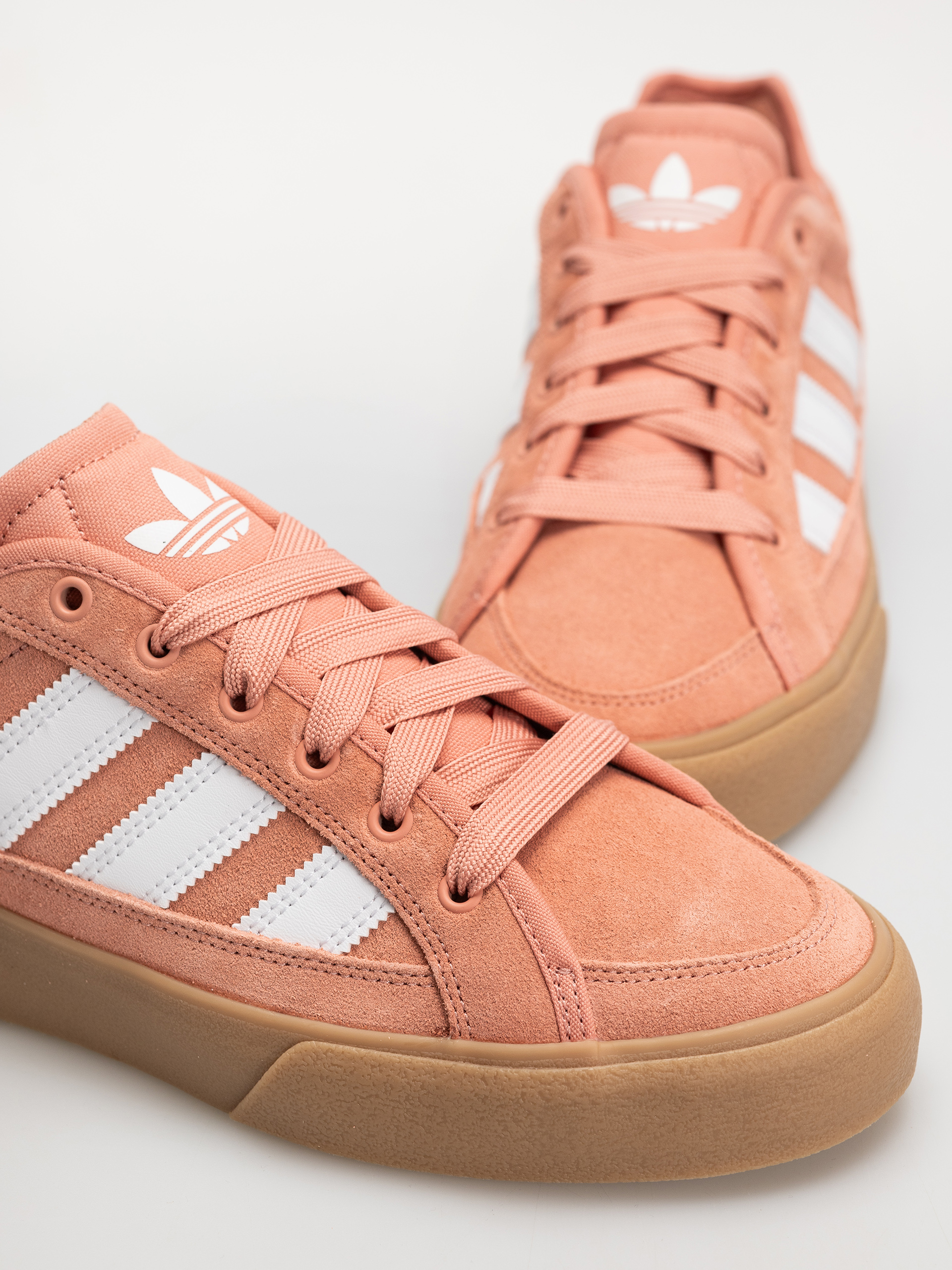 Topánky adidas Court Tns Premiere (supcol/ftwwht/gum4)