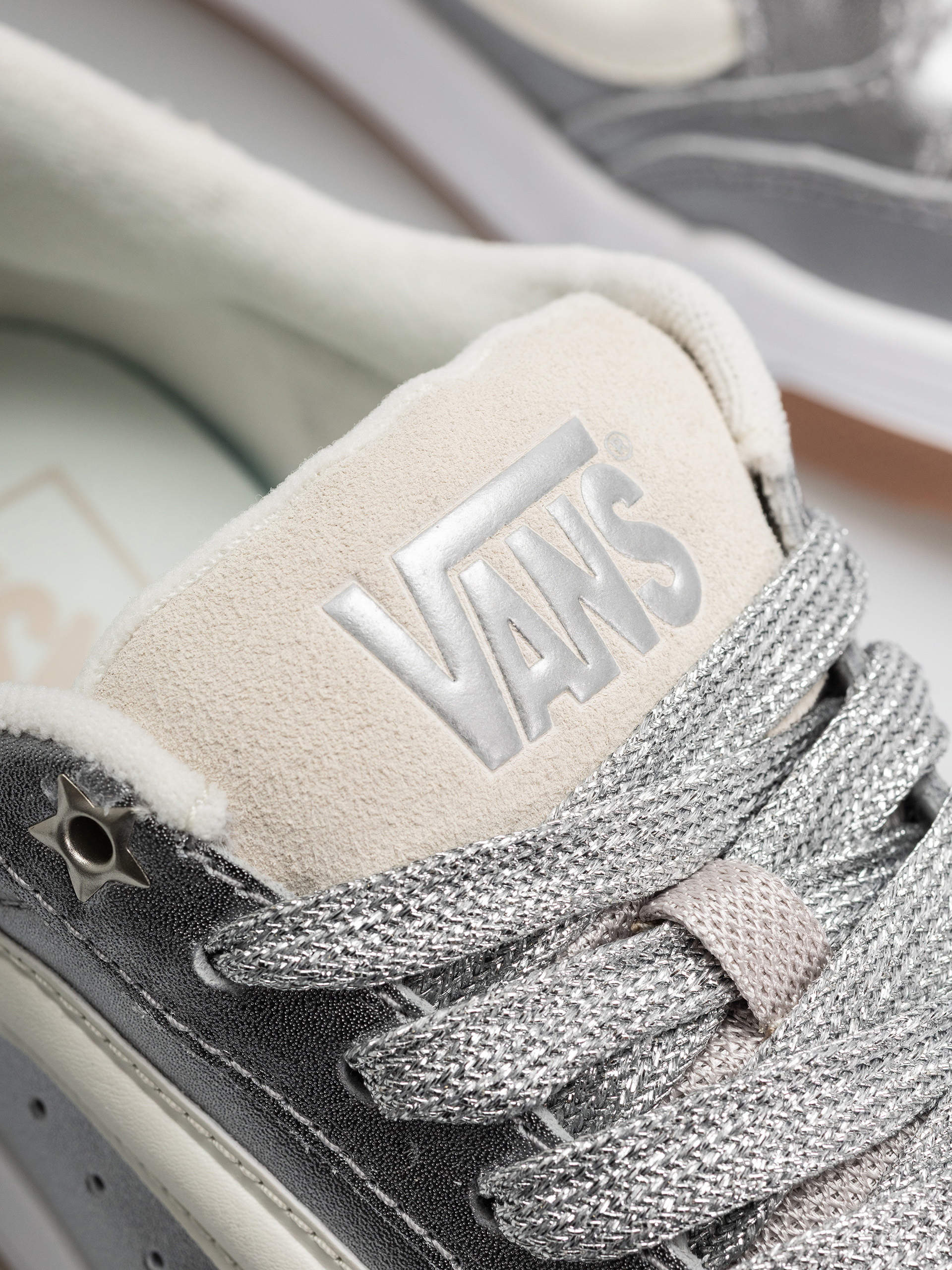 Topánky Vans Hylane (mtlc multi white)