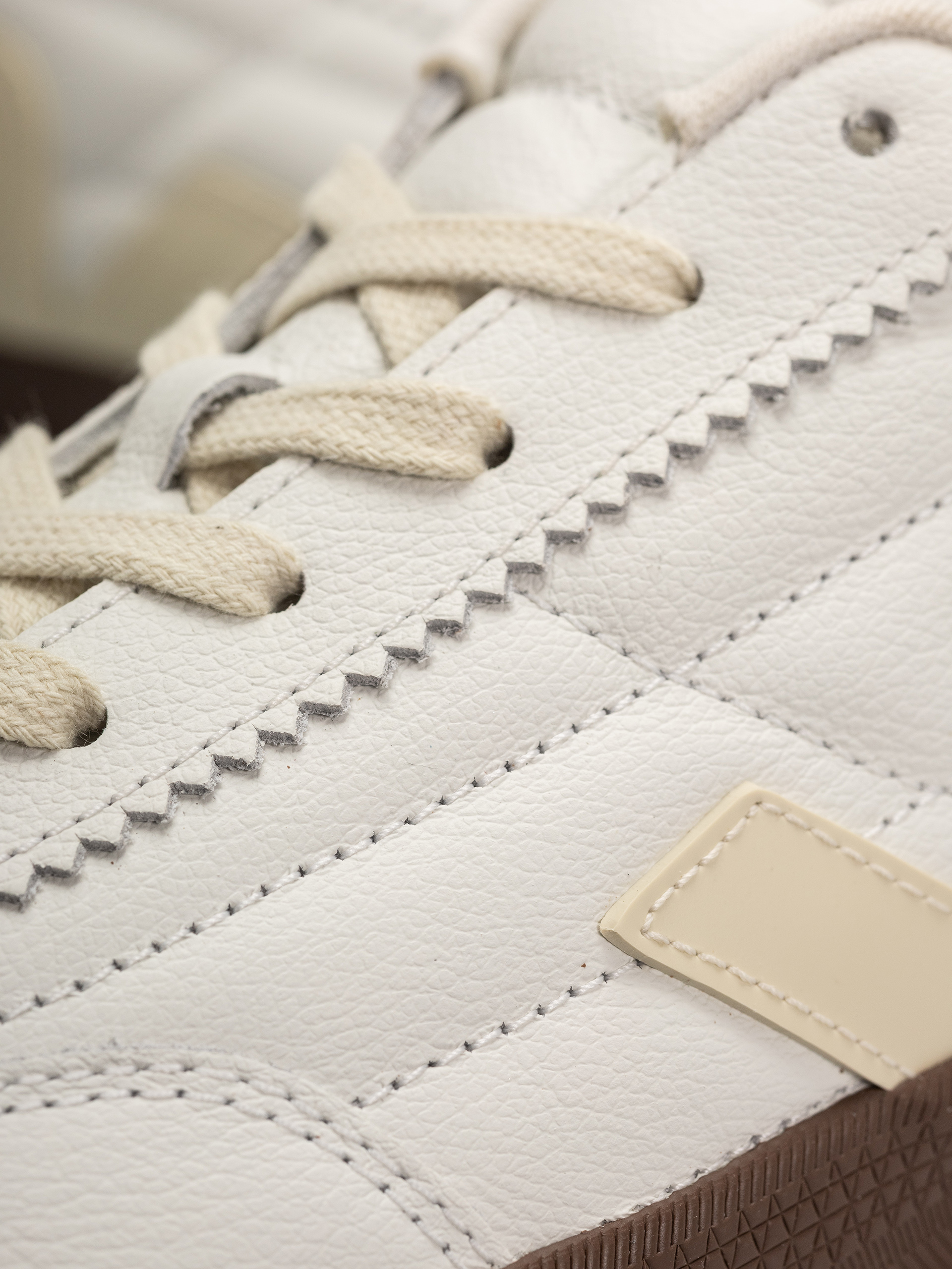 Topánky Veja Panenka (white black bark)