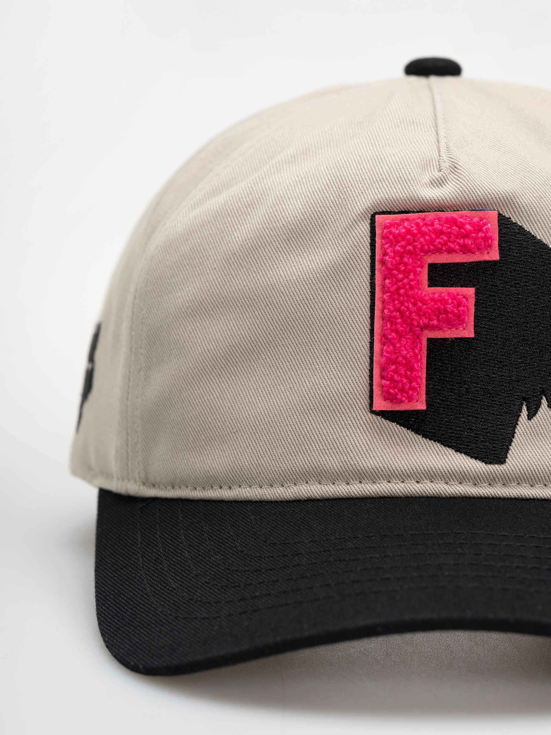 Šiltovka Fox Shadow (chalk)