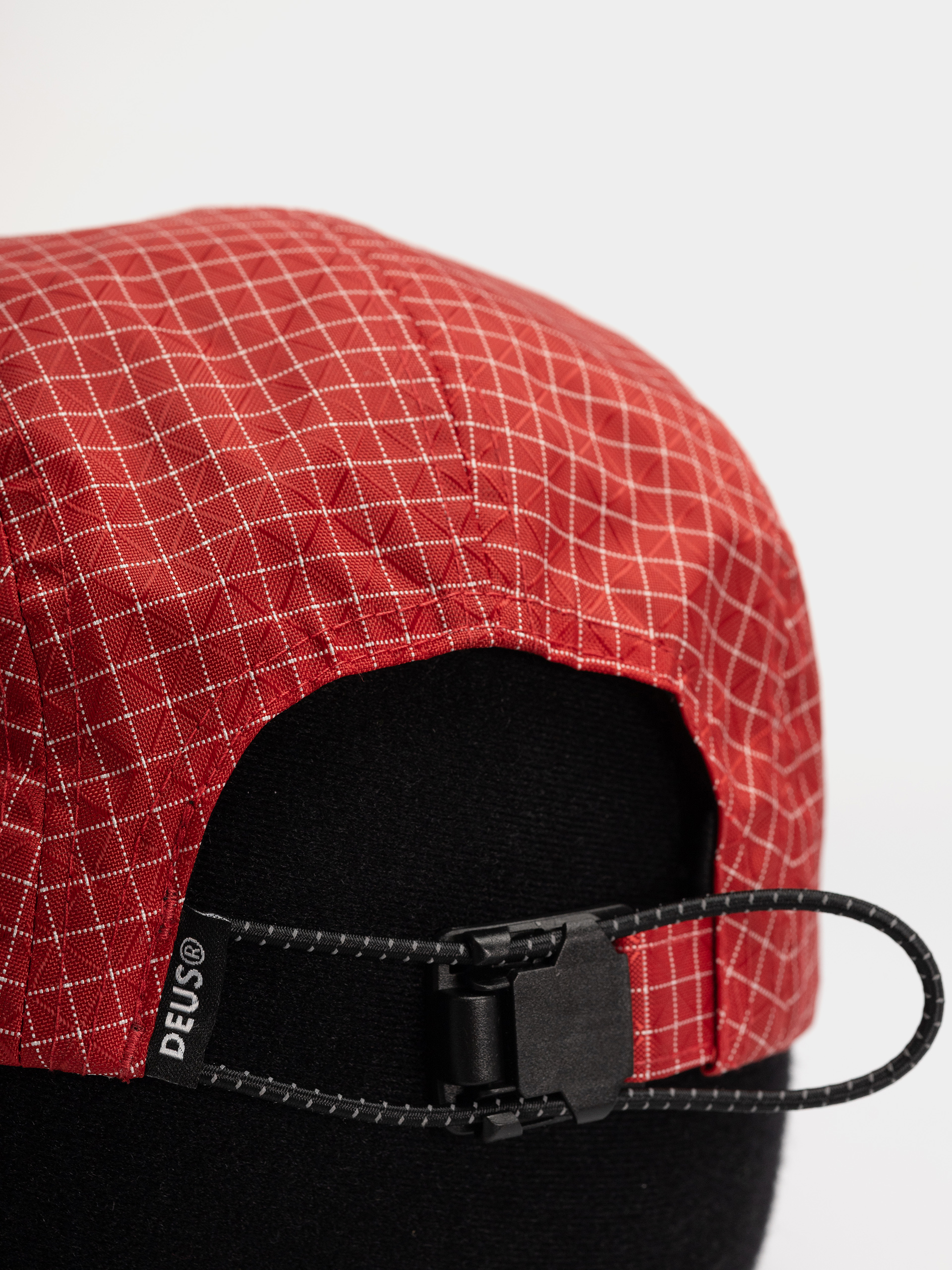 Šiltovka Deus Ex Machina Tower 5 Panel (red)