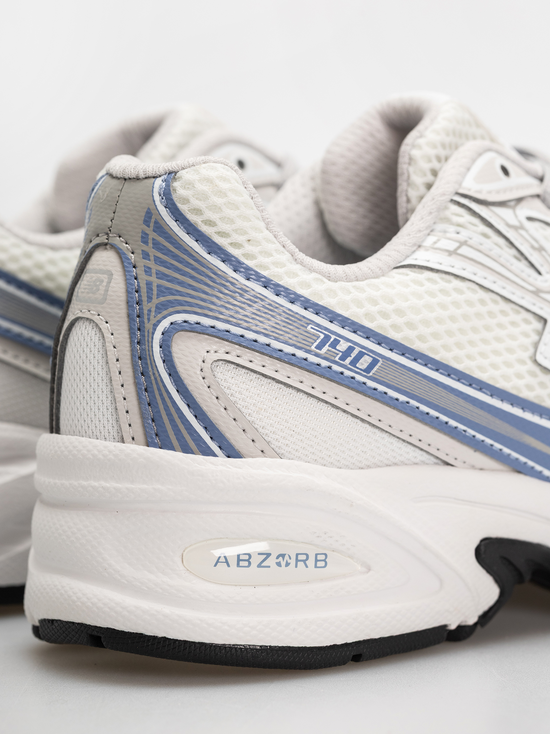 Topánky New Balance 740 JR (103 white/fairweather blue)