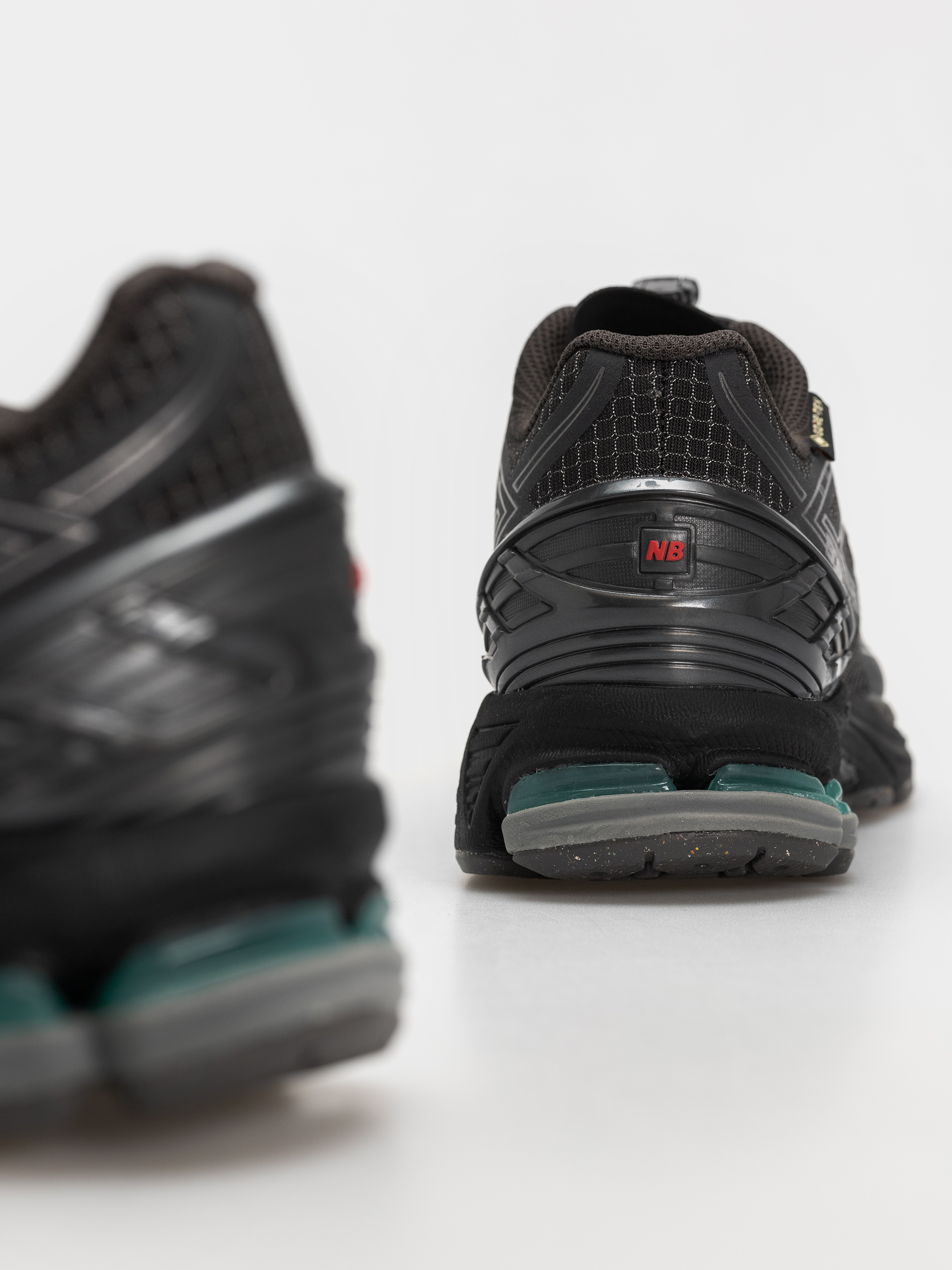 Topánky New Balance 1906 (castlerock/faded black)