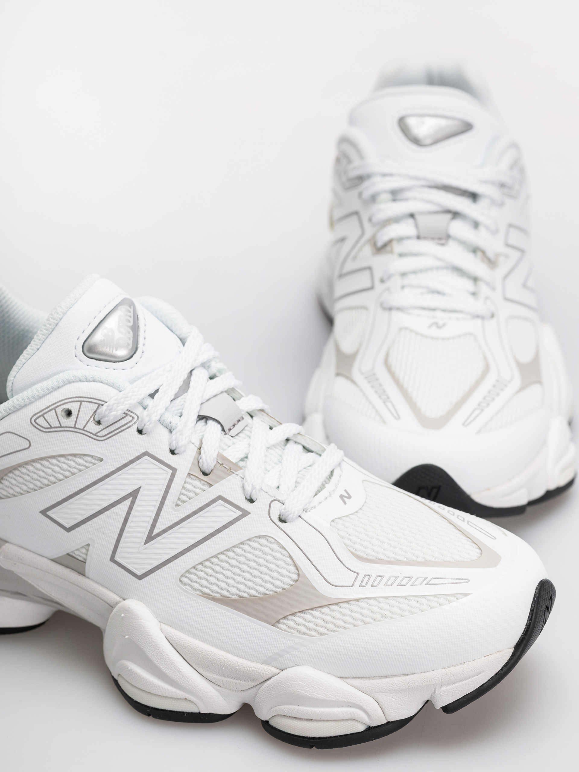 Topánky New Balance 9060 (103 white/grey matter)