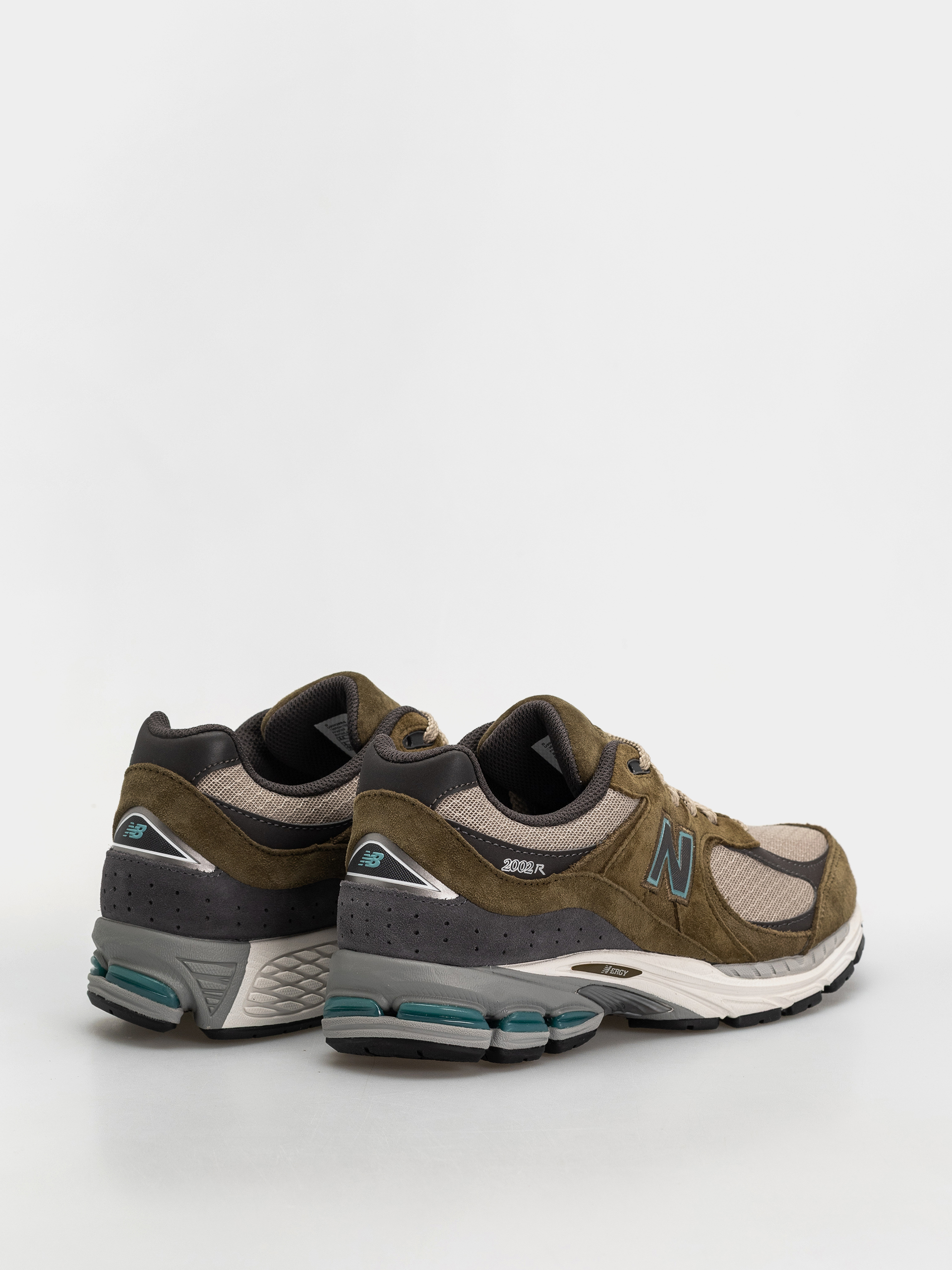 Topánky New Balance 2002 (woodland/stoneware)