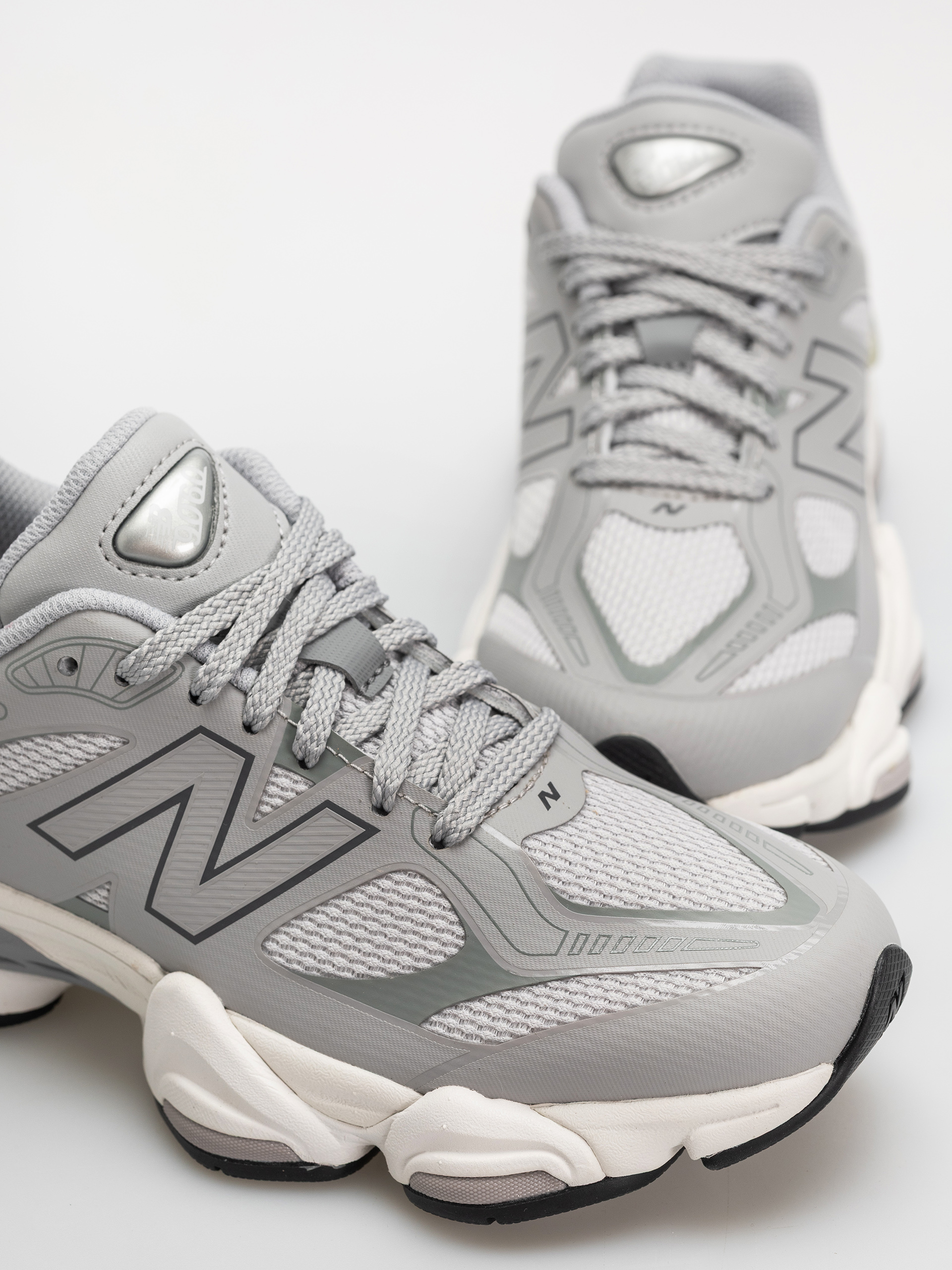 Topánky New Balance 9060 (raincloud/slate grey)