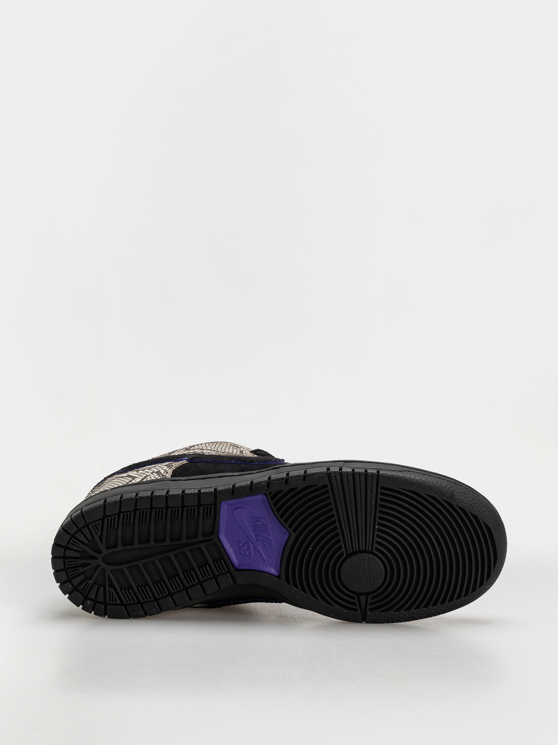 Topánky Nike SB Dunk Low Pro (string/black bright spruce fierce purple)