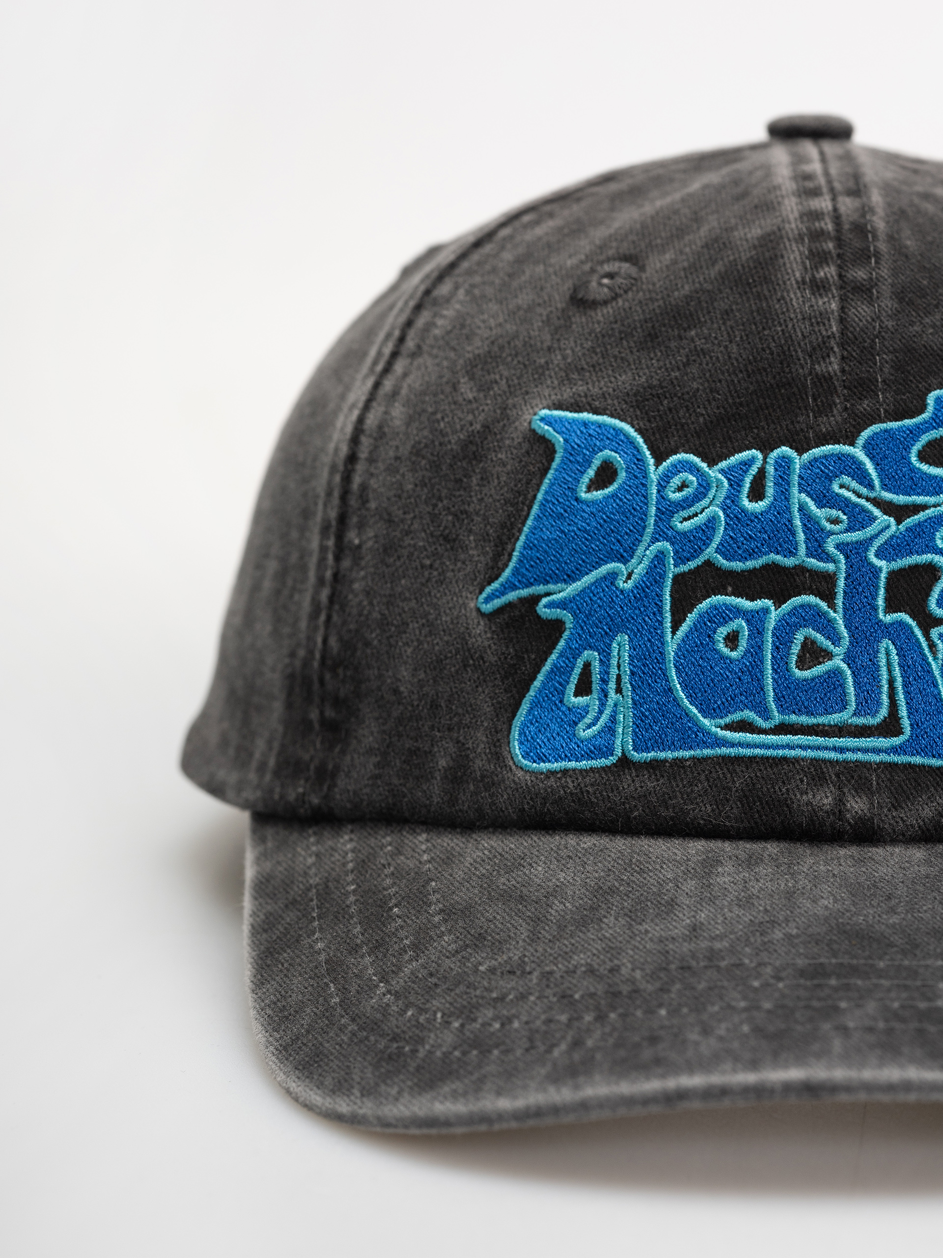 Šiltovka Deus Ex Machina Smokeshow (anthracite)