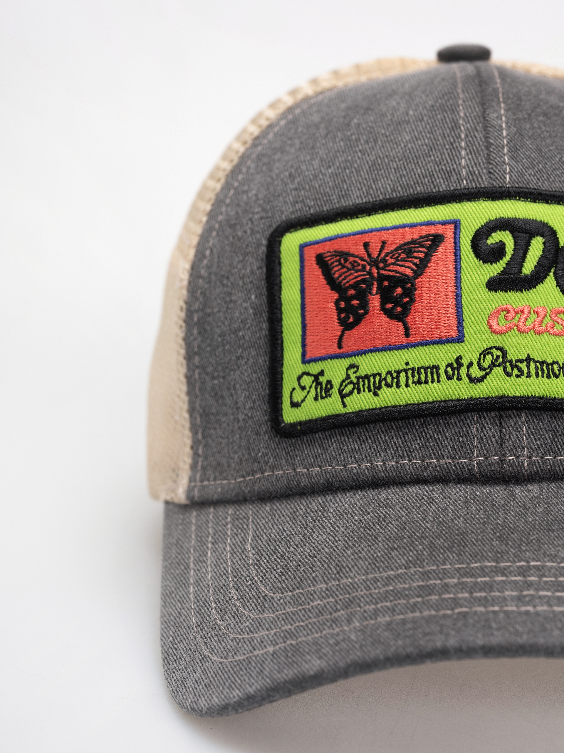 Šiltovka Deus Ex Machina Slapstick Trucker (black)