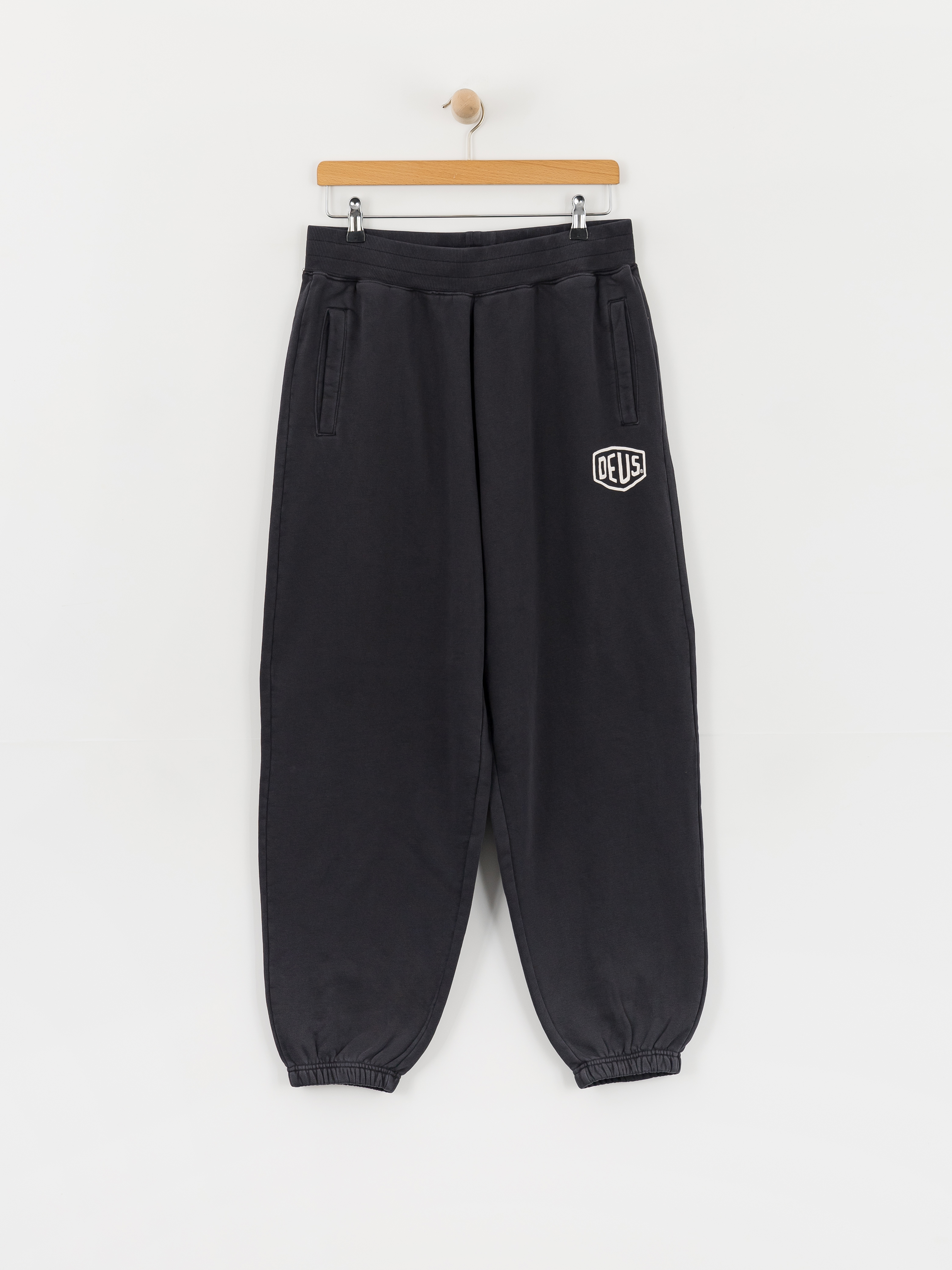 Nohavice Deus Ex Machina Shield Garment Dyed Track