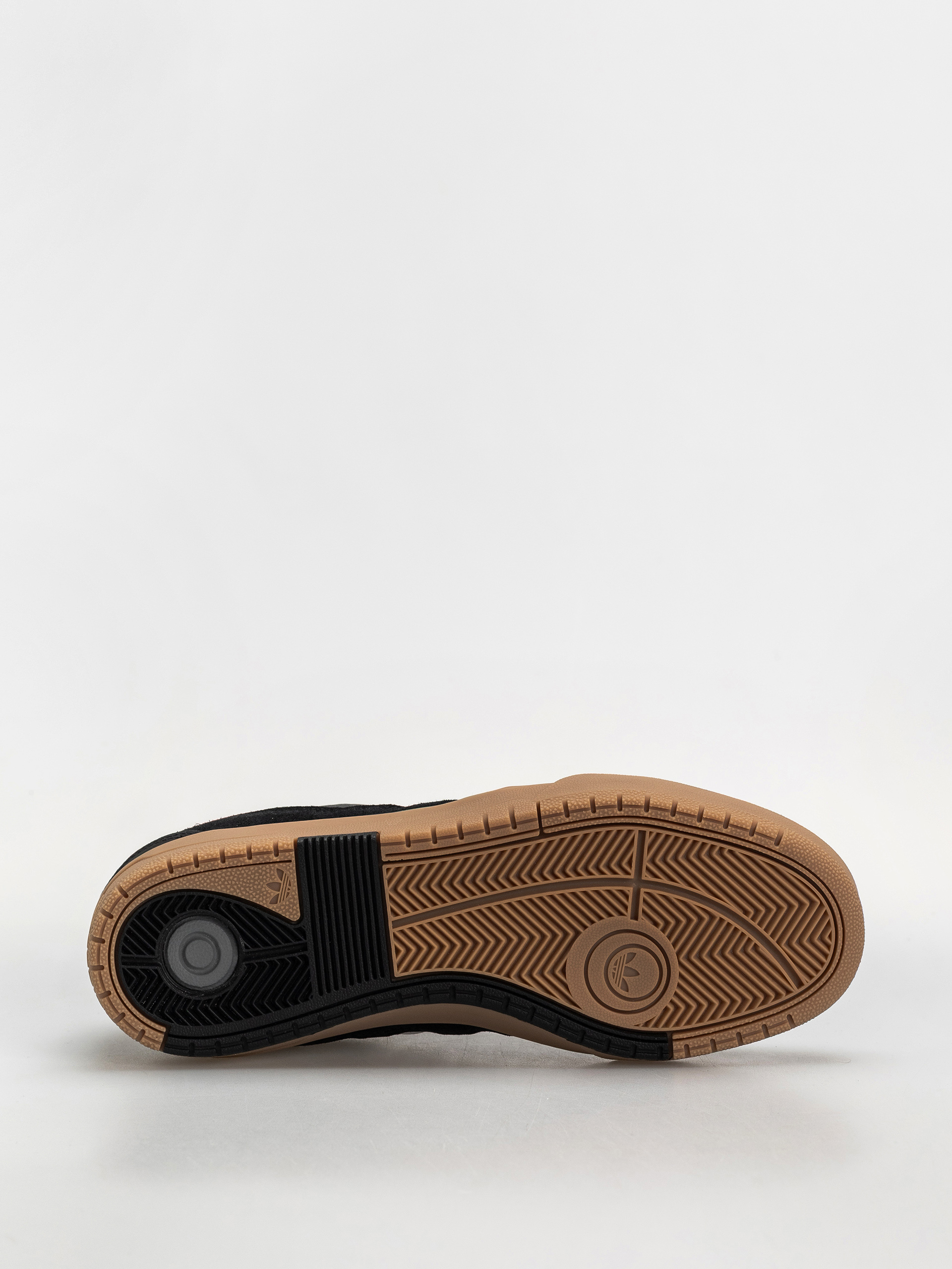 Topánky adidas Tyshawn II (cblack/ftwwht/gum4)