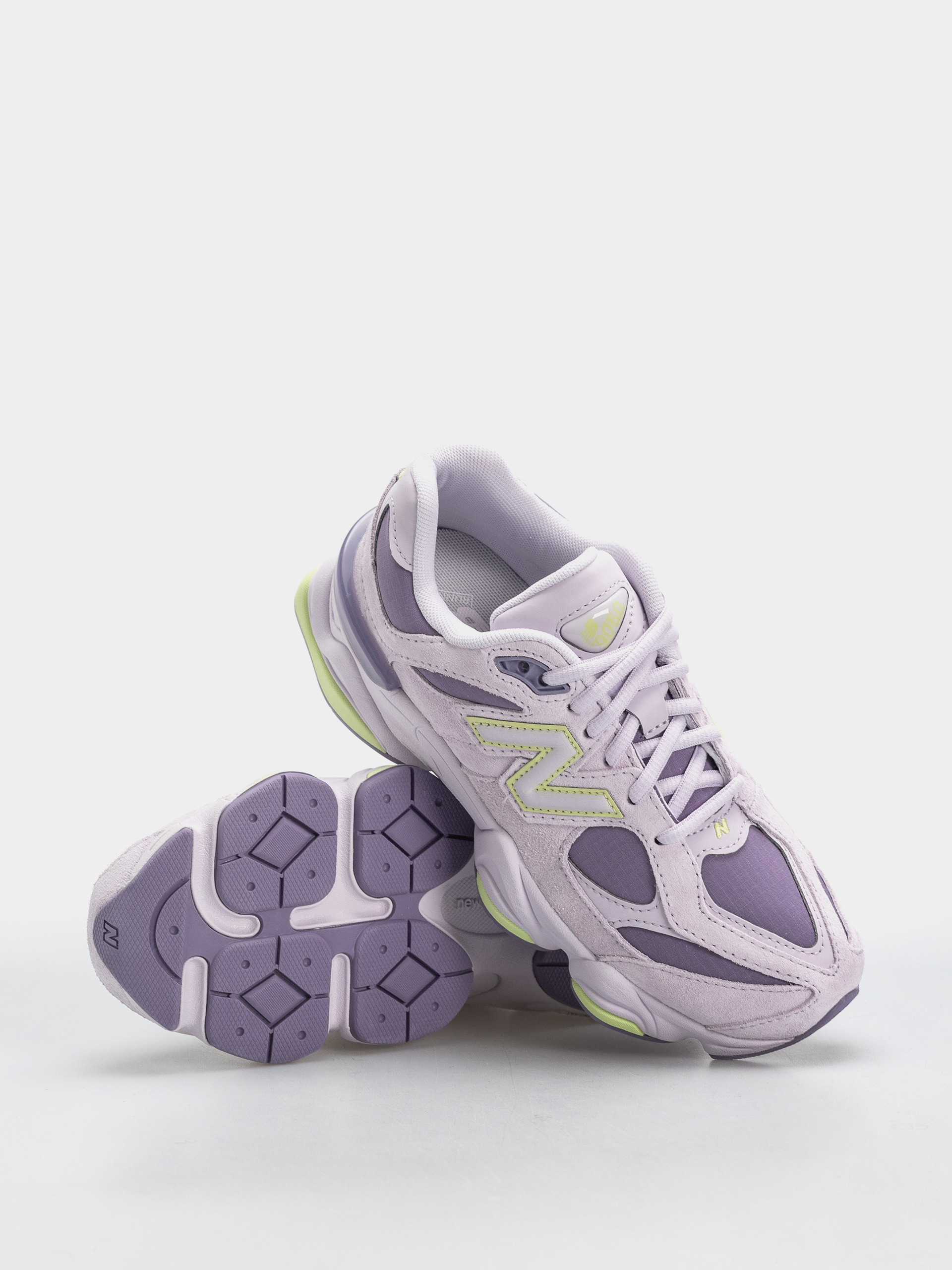 Topánky New Balance 9060 JR (taro/dry lime)