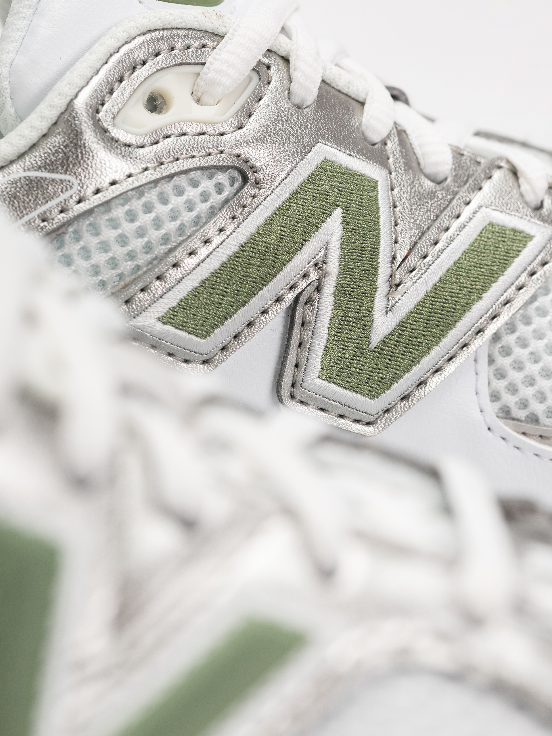 Topánky New Balance 9060 (103 white/oregano)