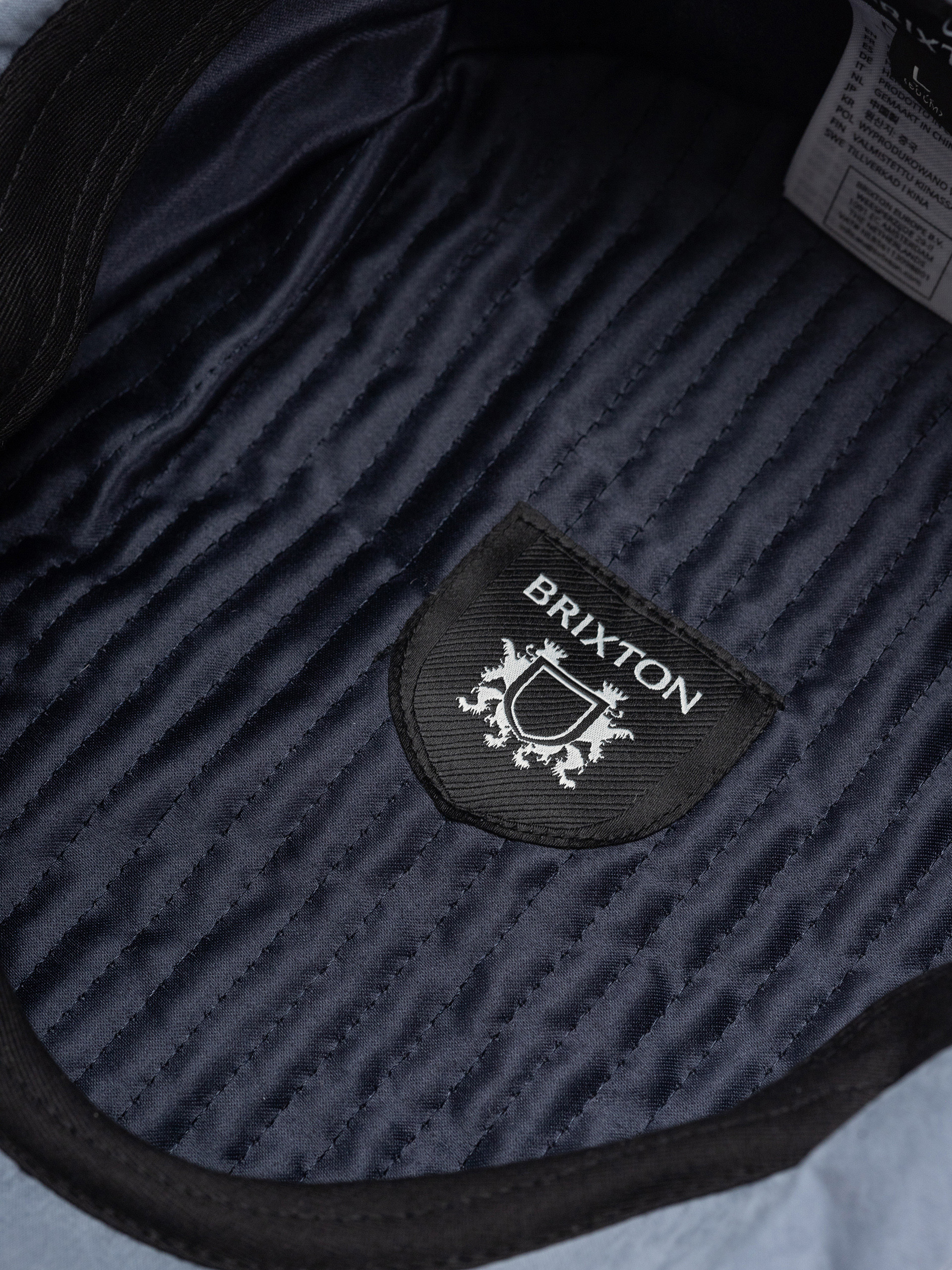 Klobúk so šiltom Brixton Brood Snap (slate blue brushed satin)