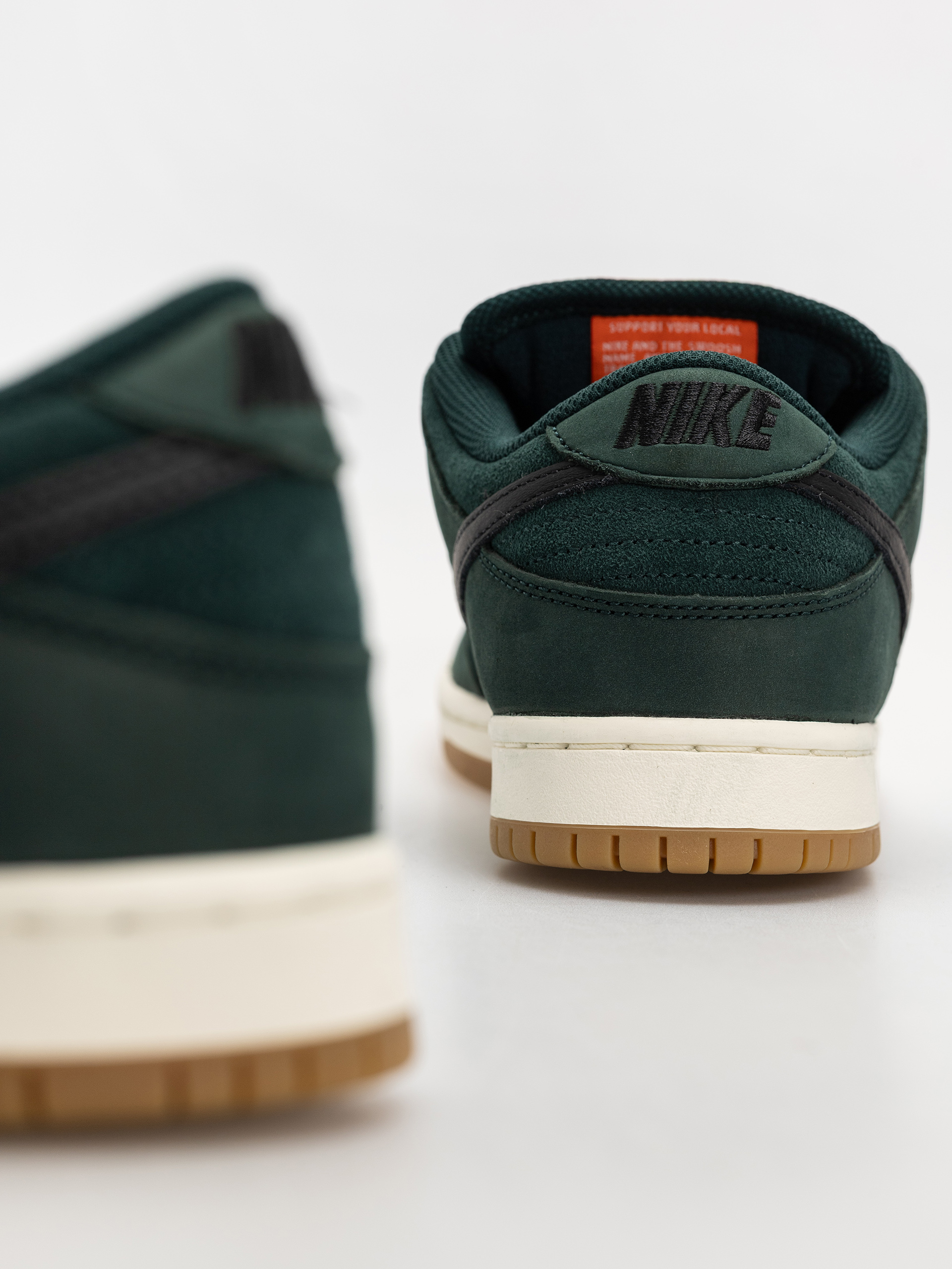 Topánky Nike SB Dunk Low Pro (deep fir/black fir sail)