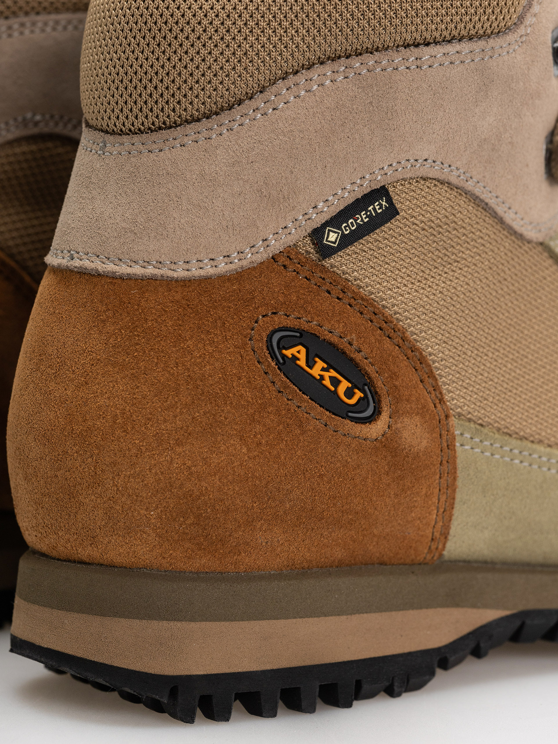 Topánky AKU Ultra Light Original GTX (sand/olive)