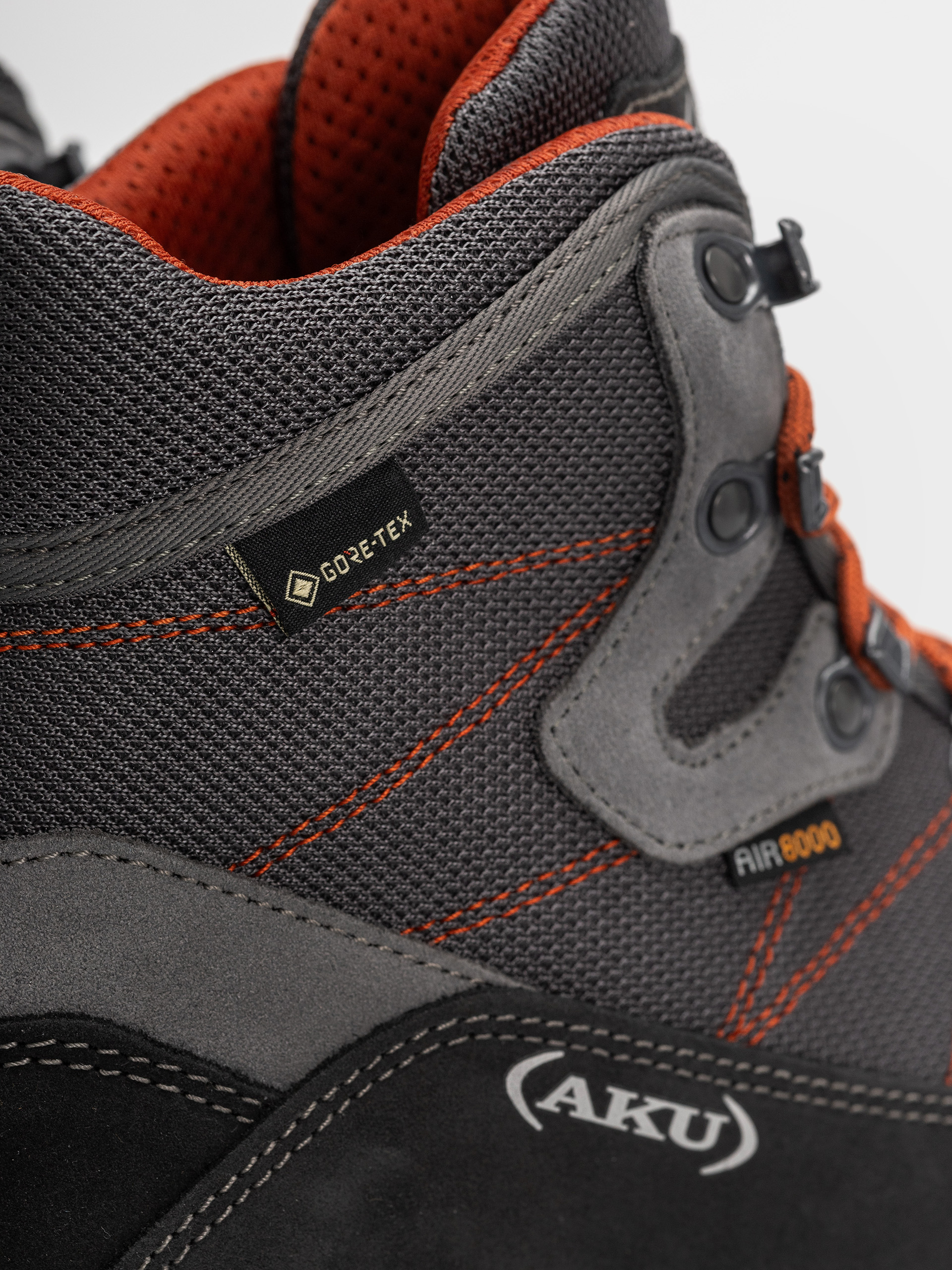 Topánky AKU Trekker Lite III GTX (anthracite/rust)