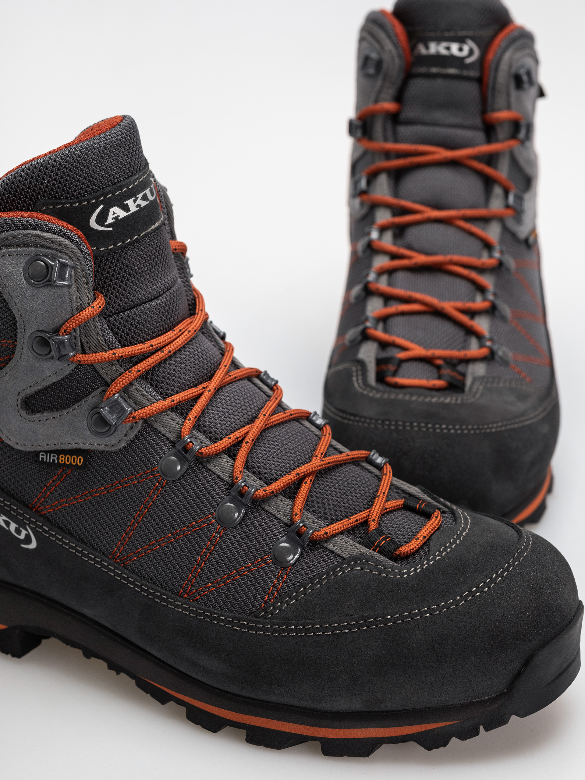 Topánky AKU Trekker Lite III GTX (anthracite/rust)