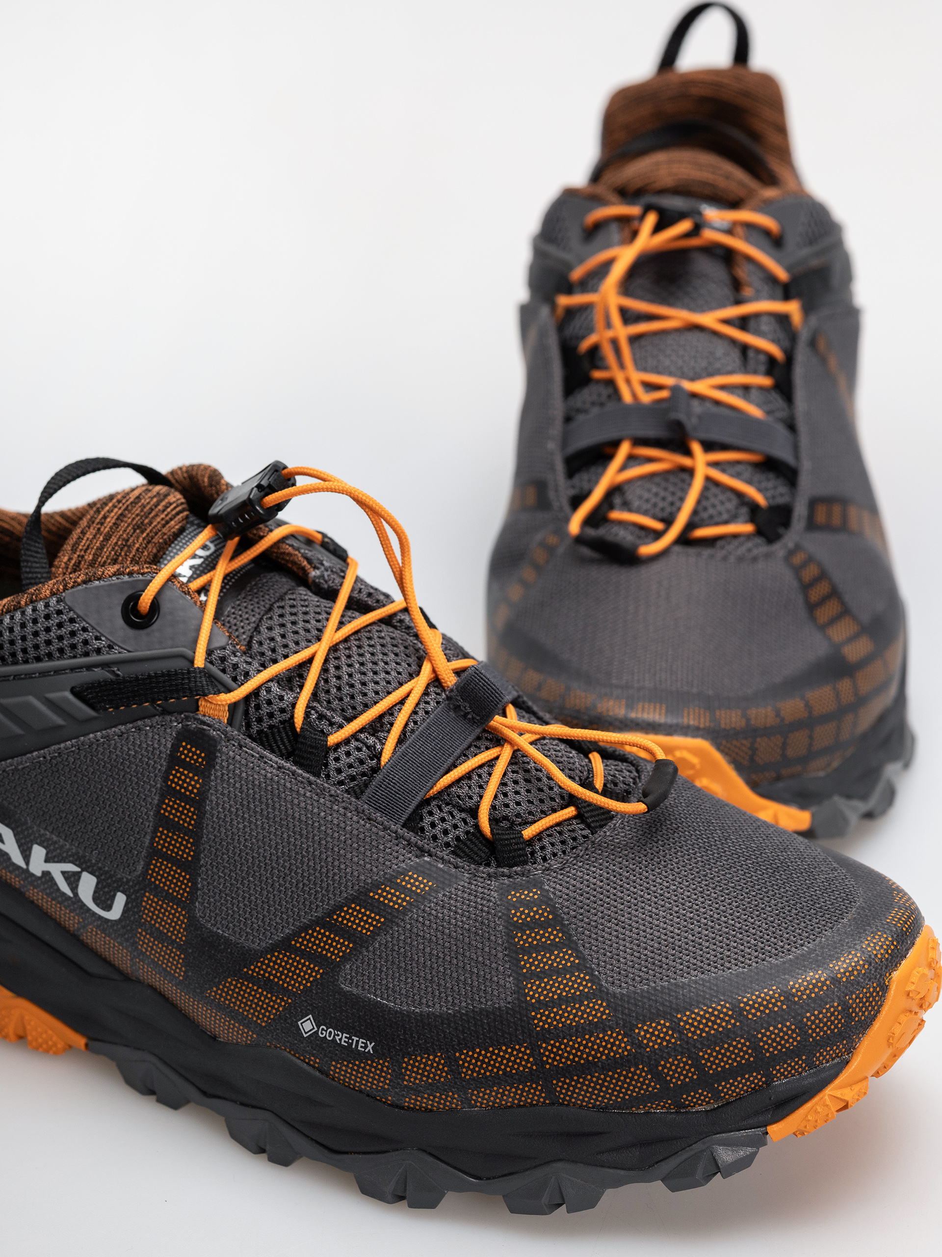 Topánky AKU Flyrock GTX (black/orange)