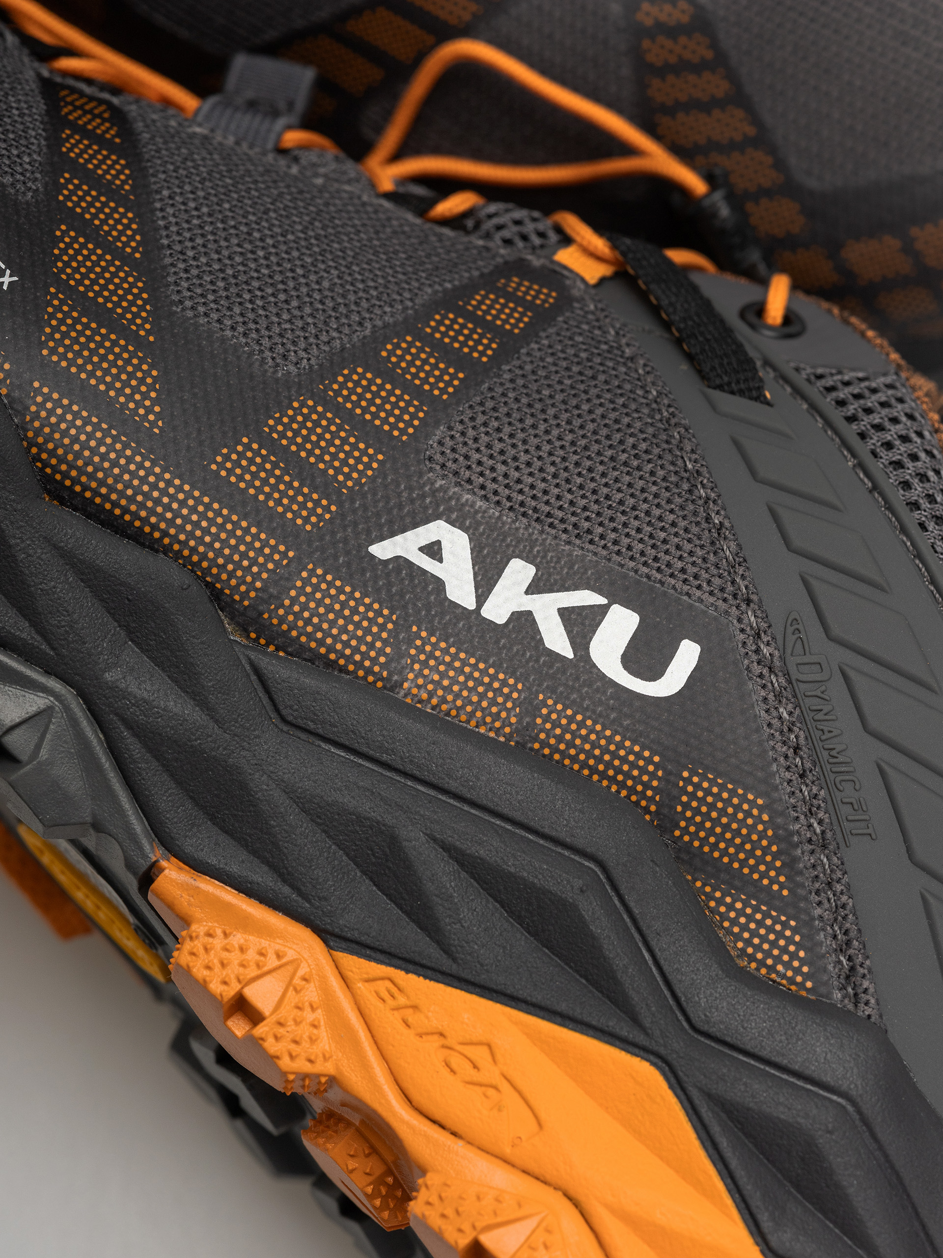 Topánky AKU Flyrock GTX (black/orange)