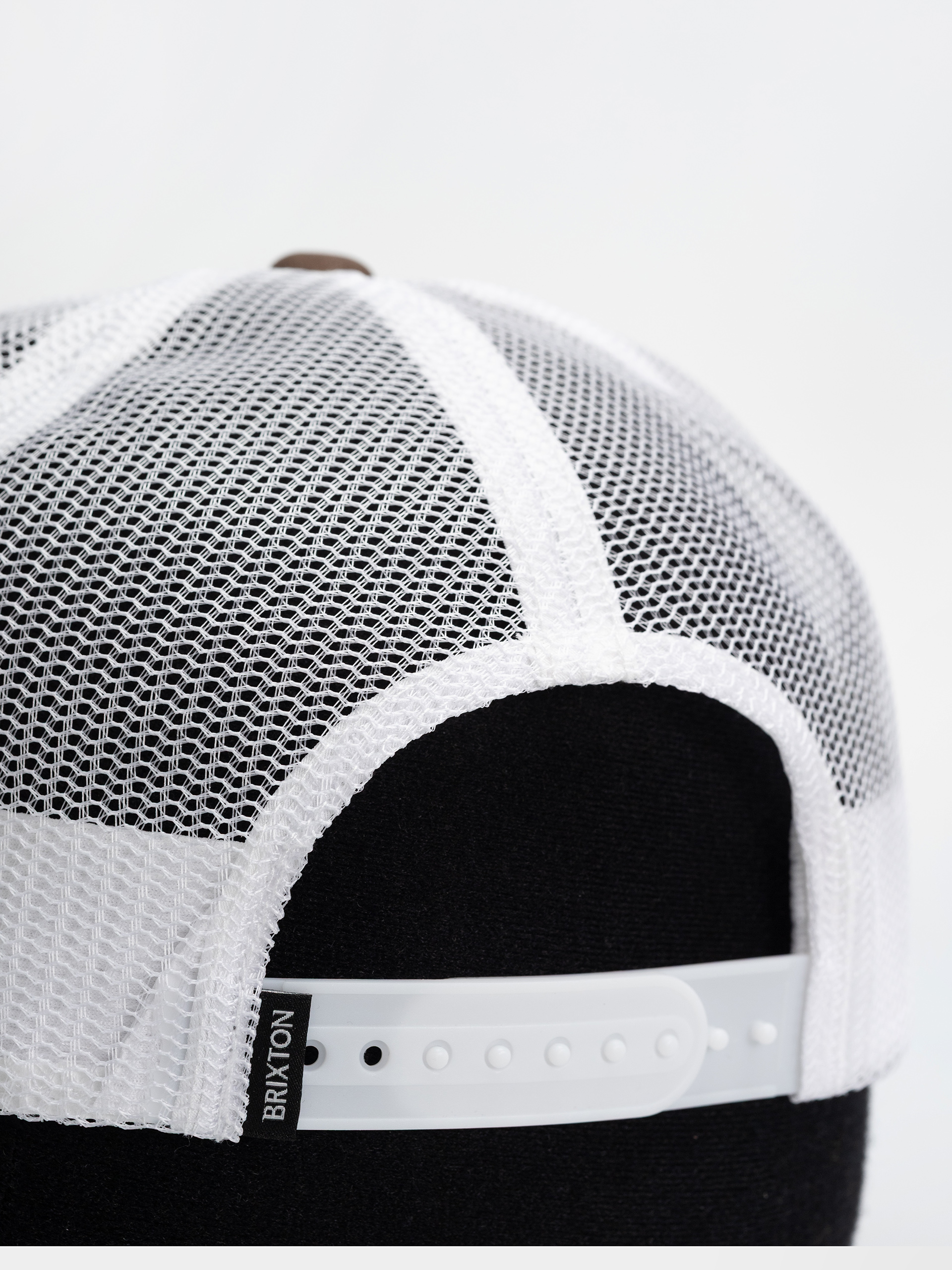 Šiltovka Brixton Tolman C Np Mp Trucker (pinecone brown/white)