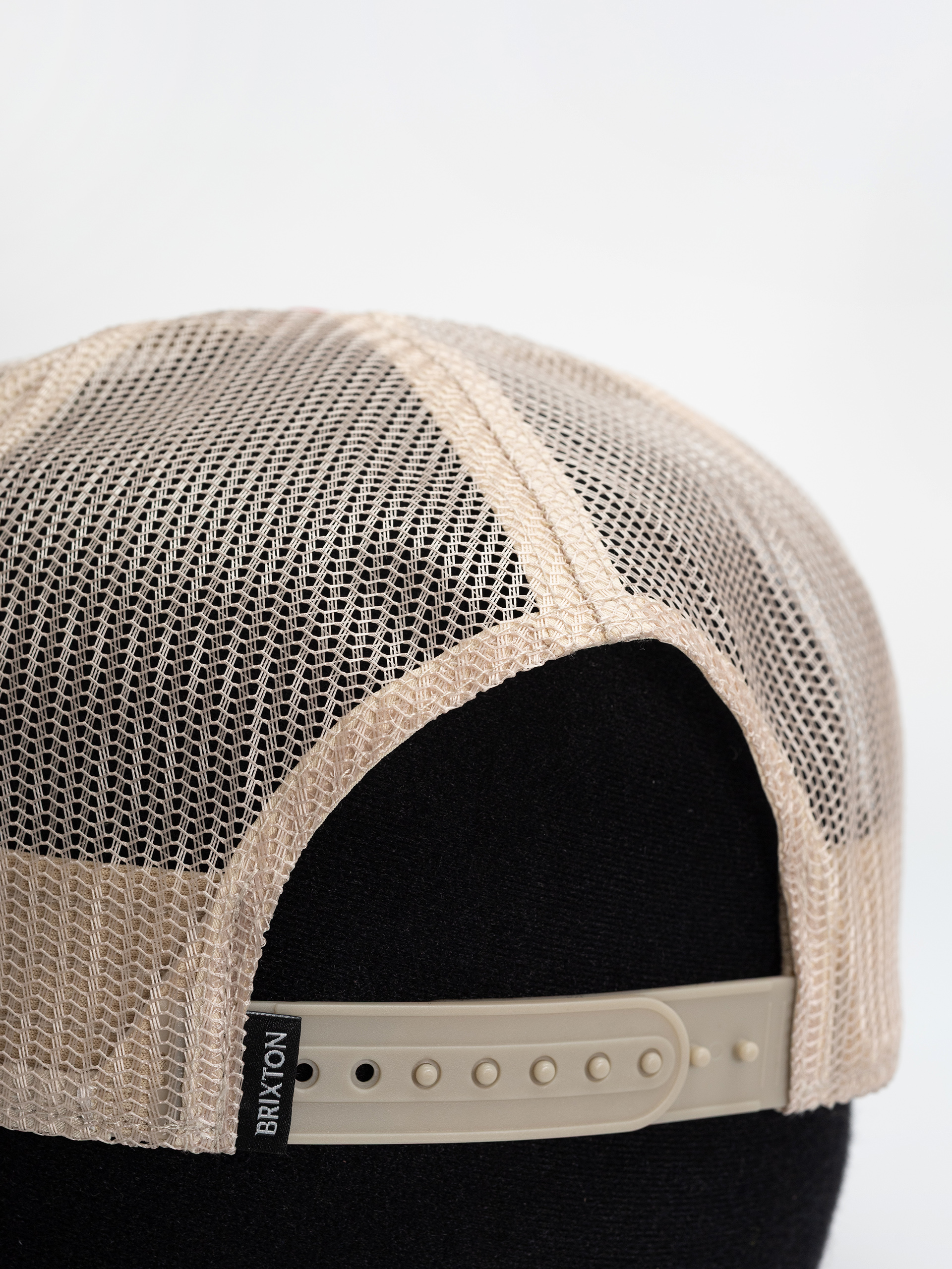 Šiltovka Brixton Lost In Reality Np Mp Trucker Wmn (whitecap/adrenaline rush)