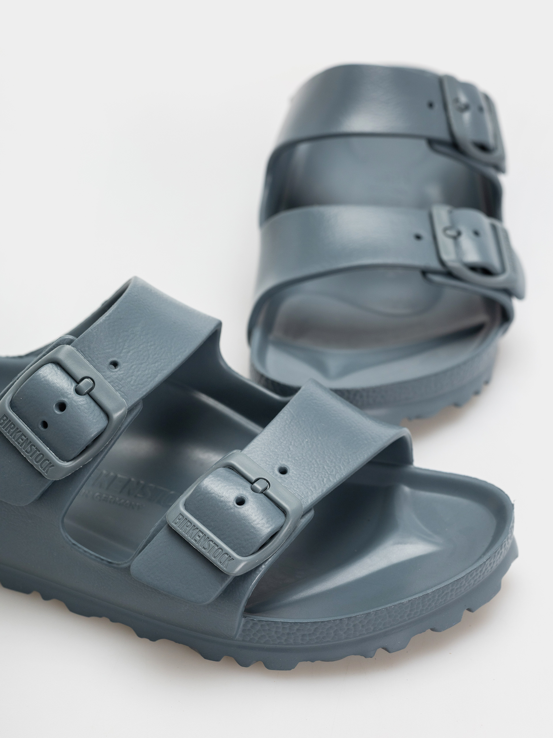 Šľapky Birkenstock Arizona Essentials EVA Narrow (basalt gray)