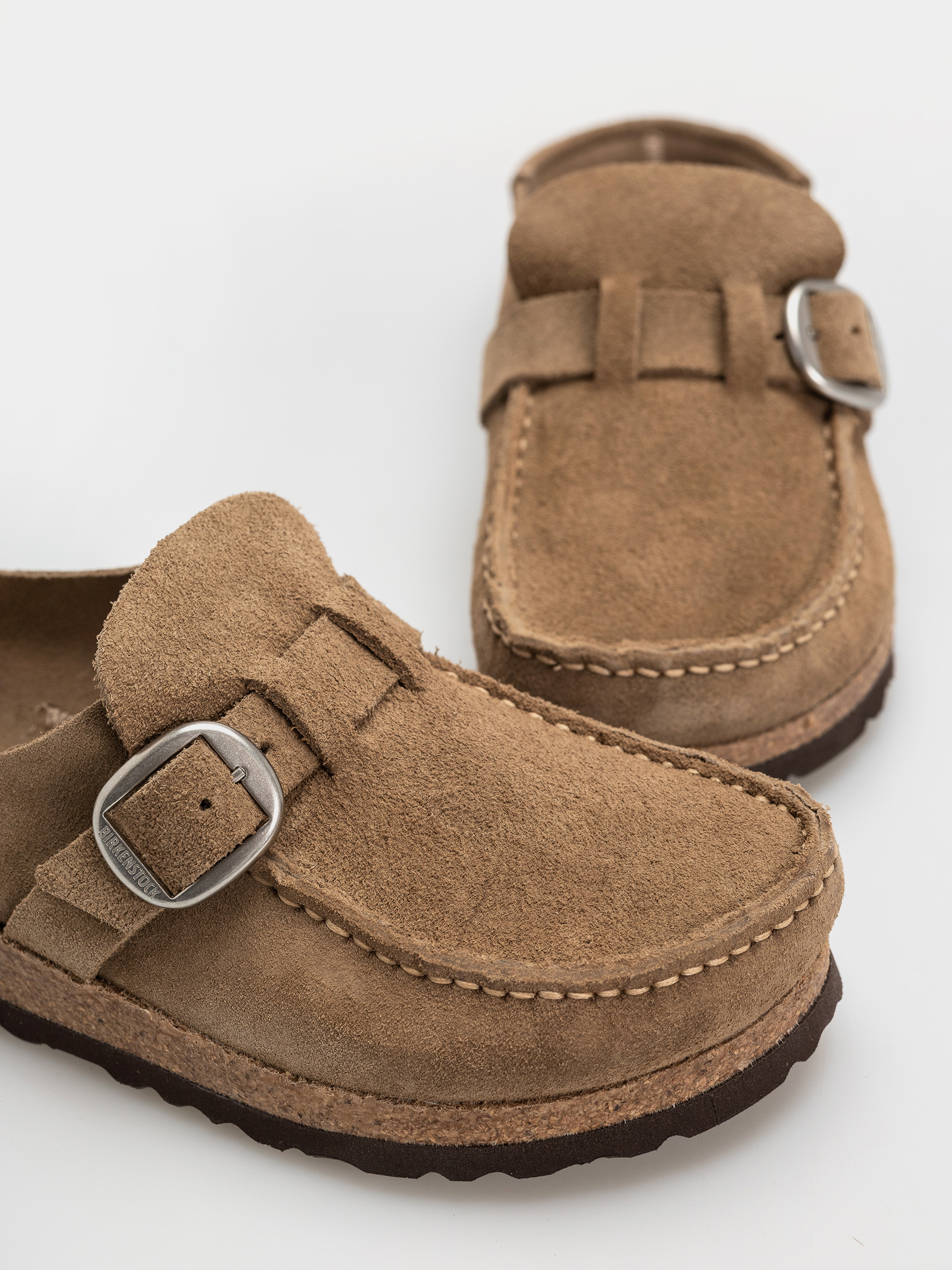 Šľapky Birkenstock Buckley Suede Leather Narrow Wmn (gray taupe)