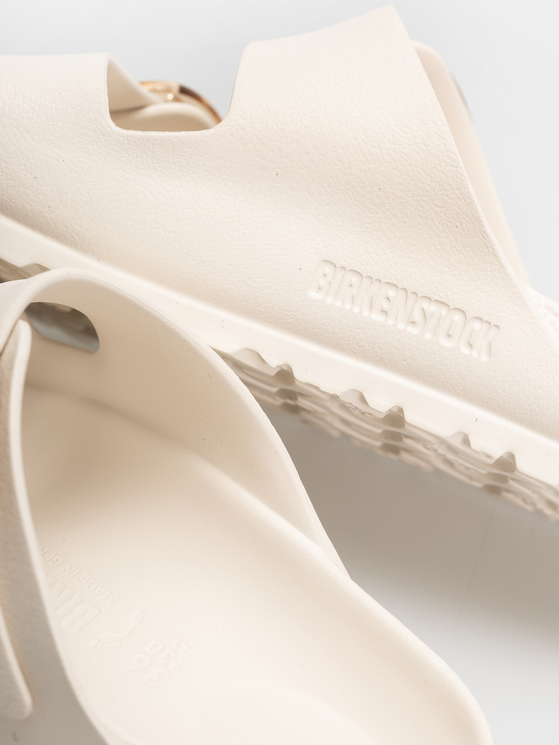 Šľapky Birkenstock Arizona Big Buckle EVA Narrow Wmn (eggshell)