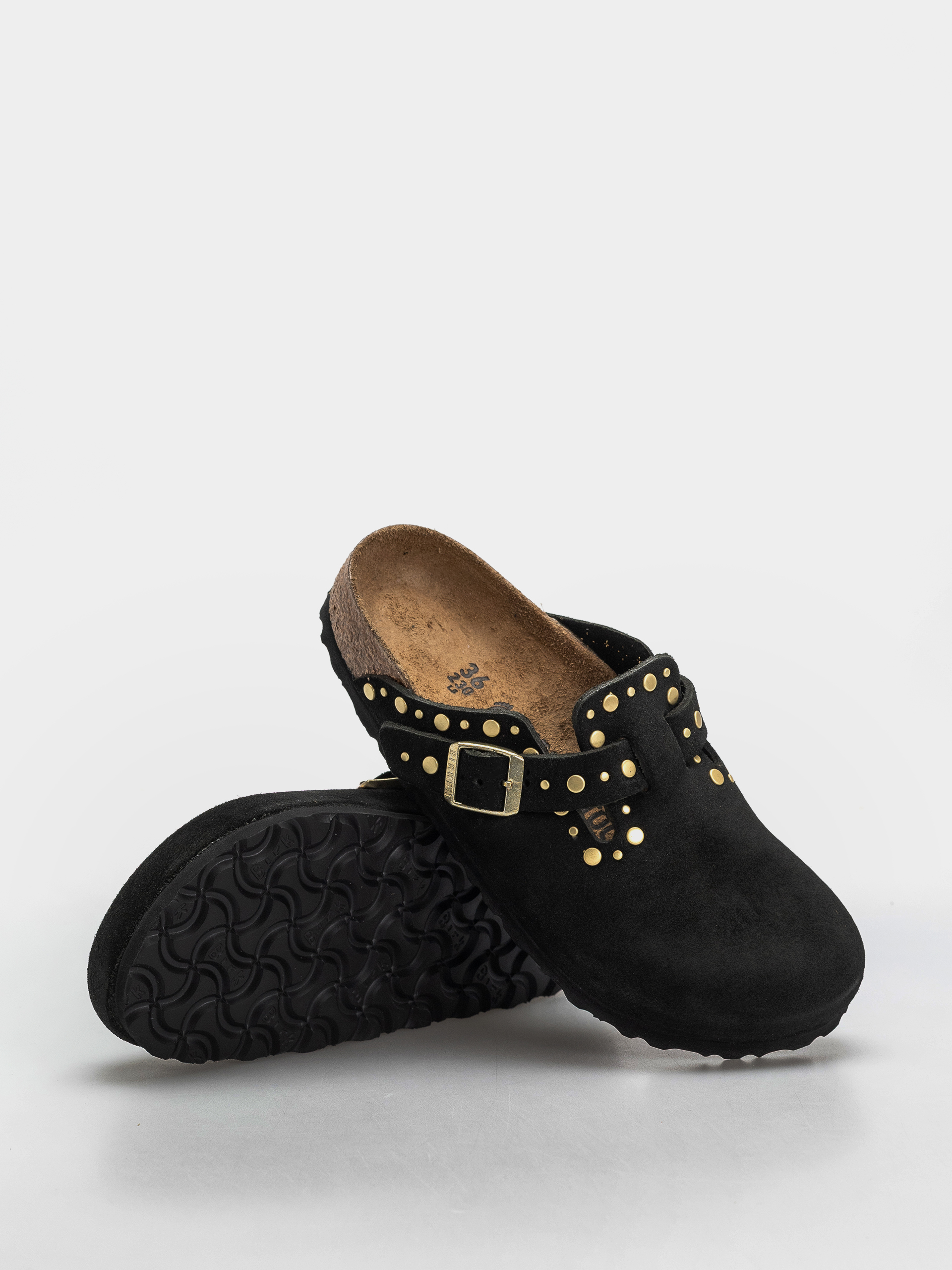 Šľapky Birkenstock Boston Rivets Suede Leather Narrow Wmn (black)