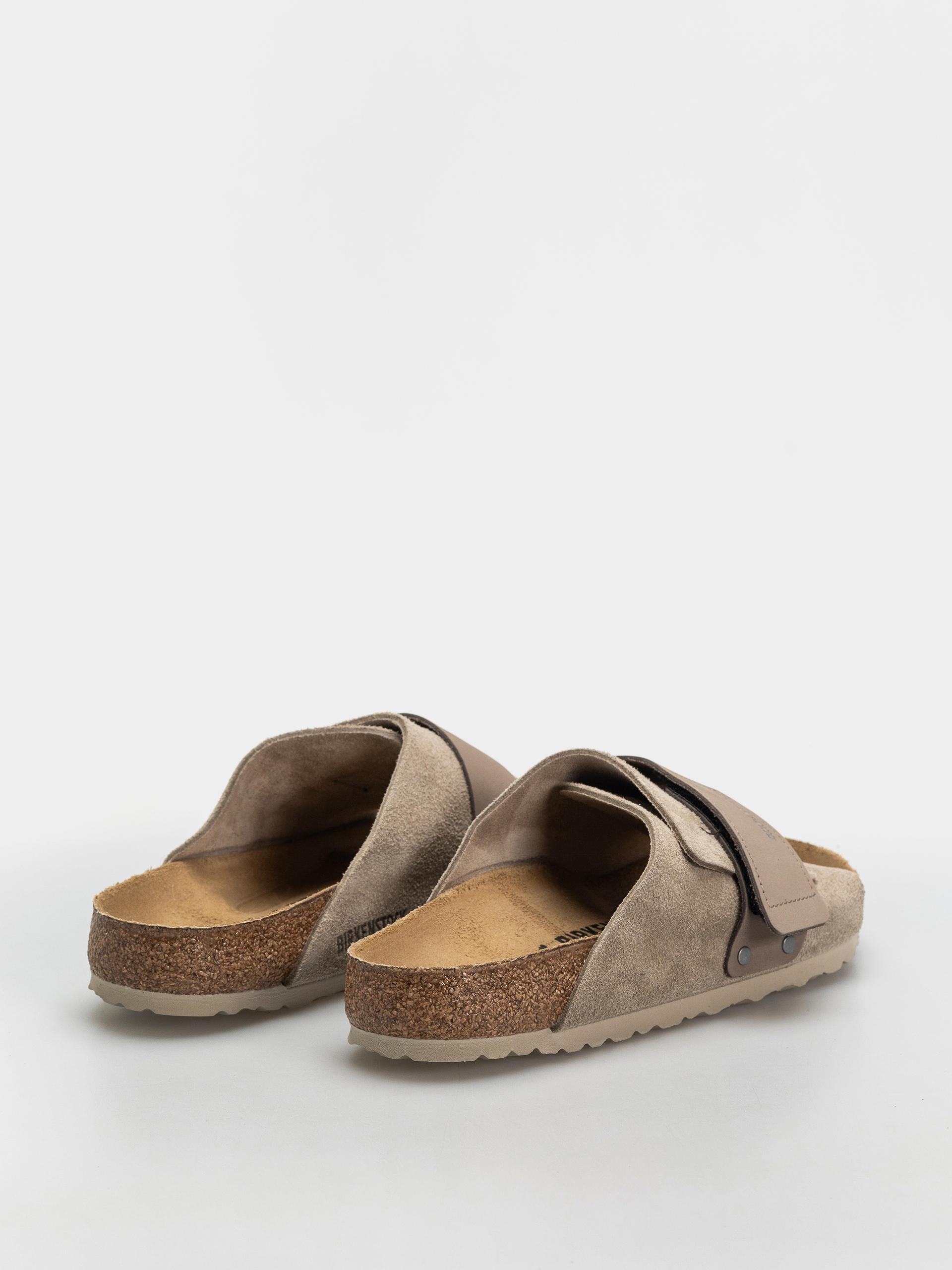 Šľapky Birkenstock Kyoto Nubuck Suede Leather Regular (taupe)