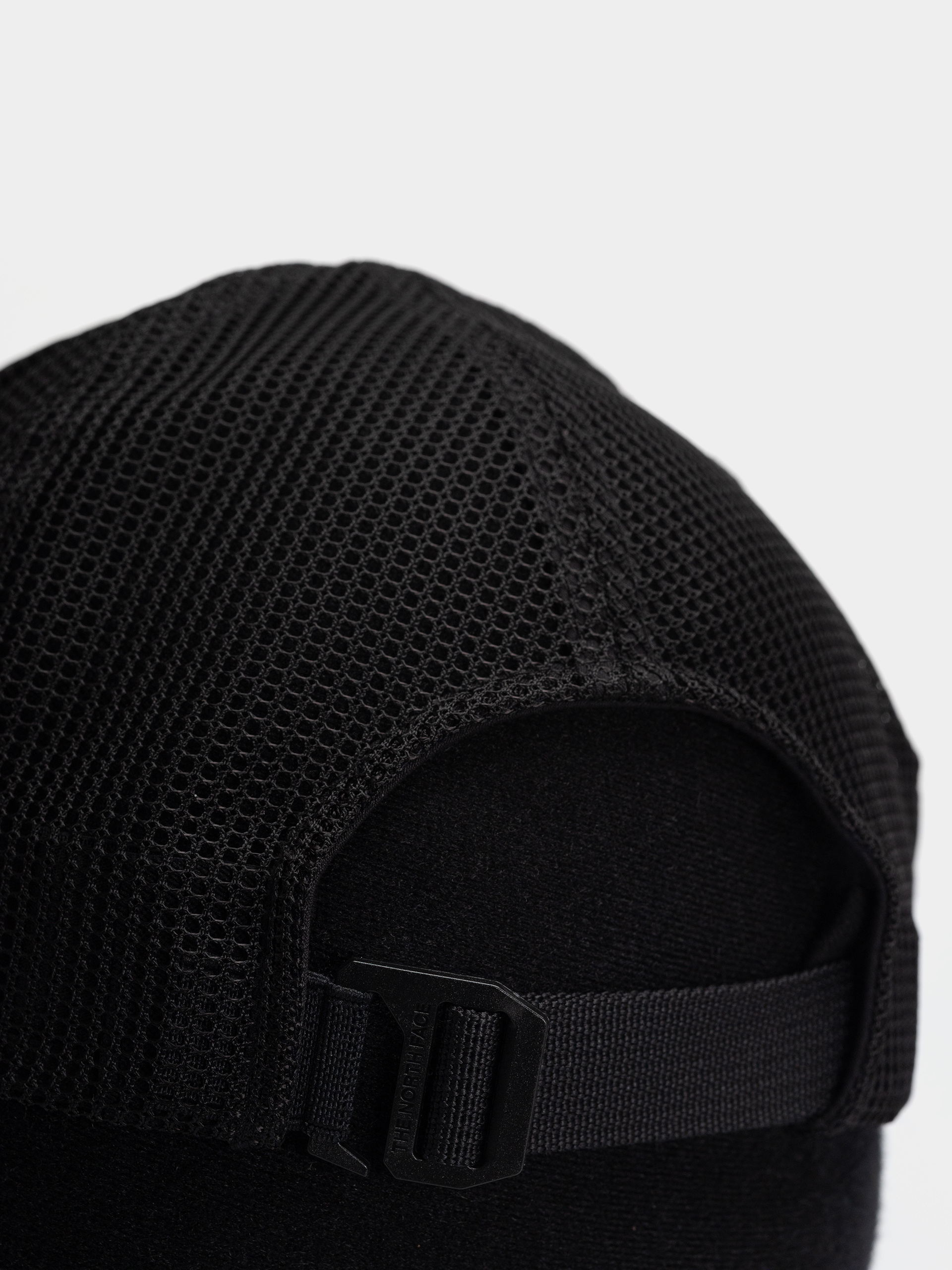 Šiltovka The North Face Horizon Trucker (tnf blk/tnf blk)