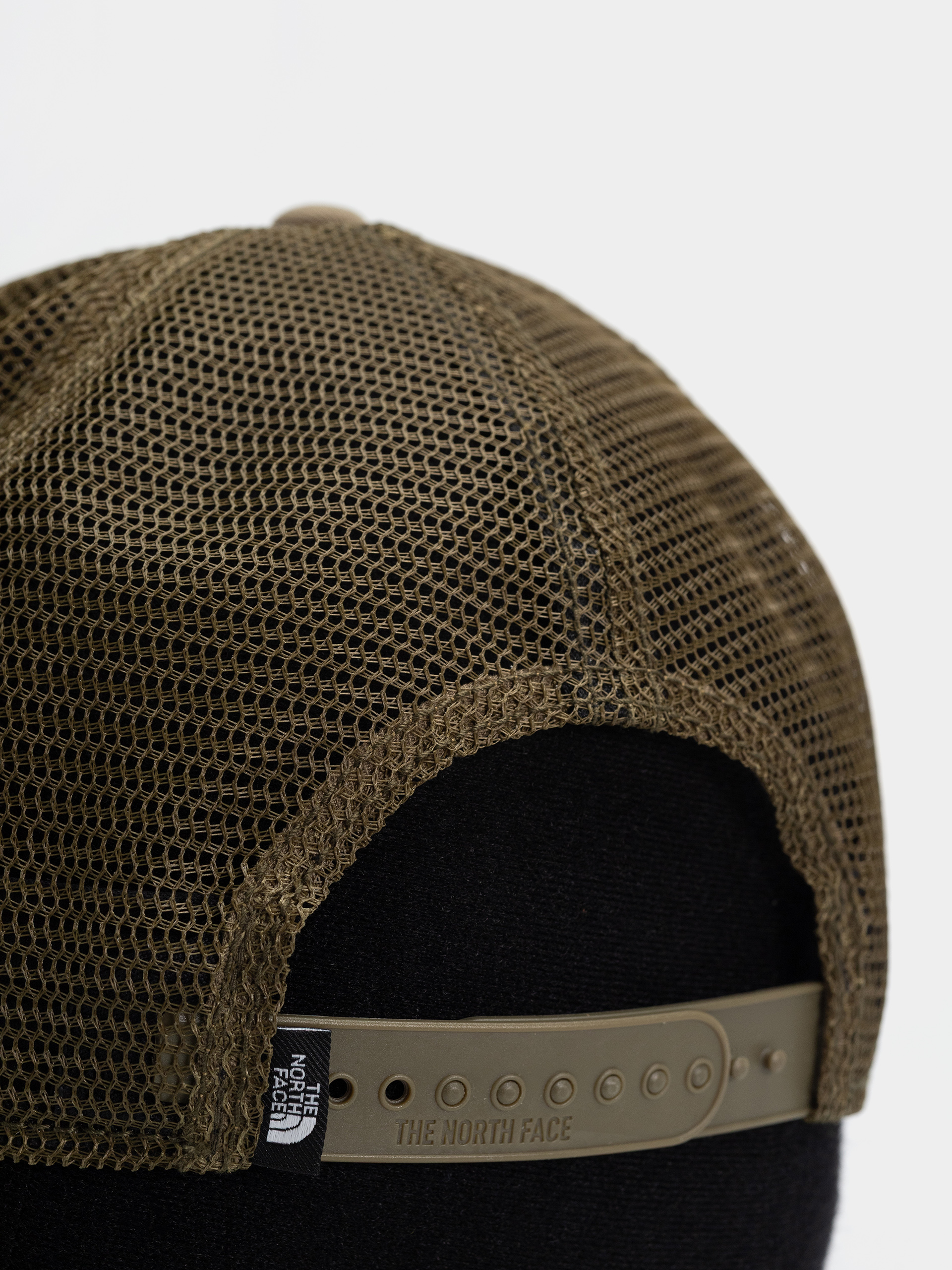 Šiltovka The North Face Mudder Trucker (cedar/sardenia)