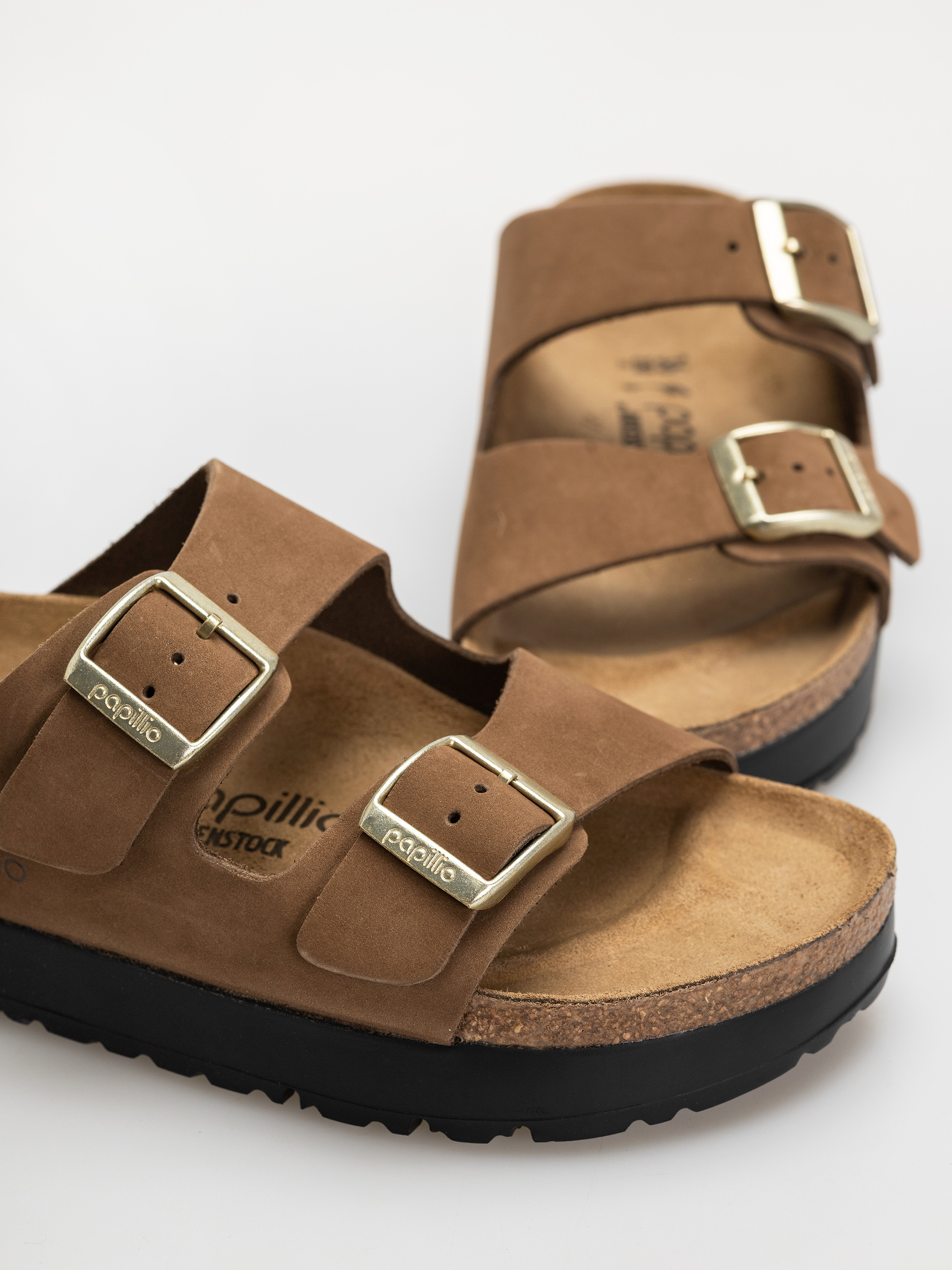 Šľapky Birkenstock Arizona Flex Platform Nubuck Leather Narrow Wmn (dark tea)