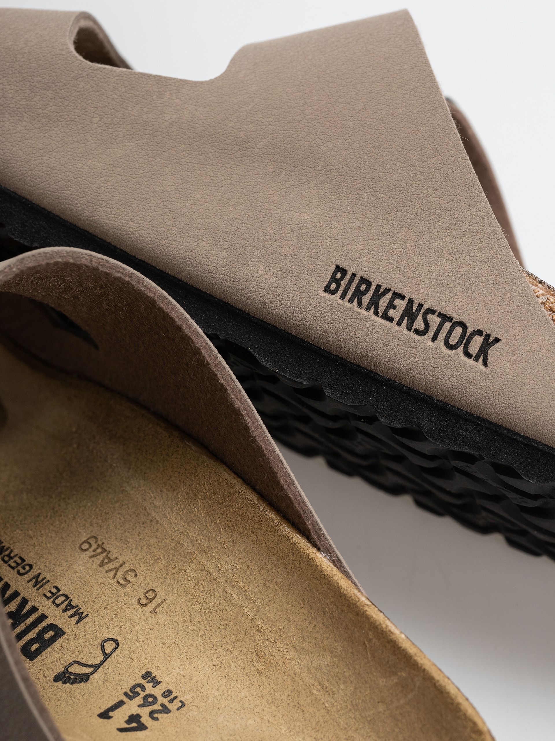 Šľapky Birkenstock Arizona Birkibuc Regular (gray taupe)
