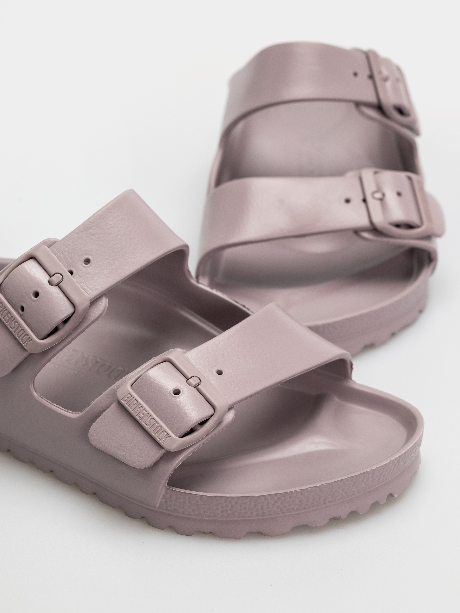 Šľapky Birkenstock Arizona Essentials EVA Regular (faded purple)