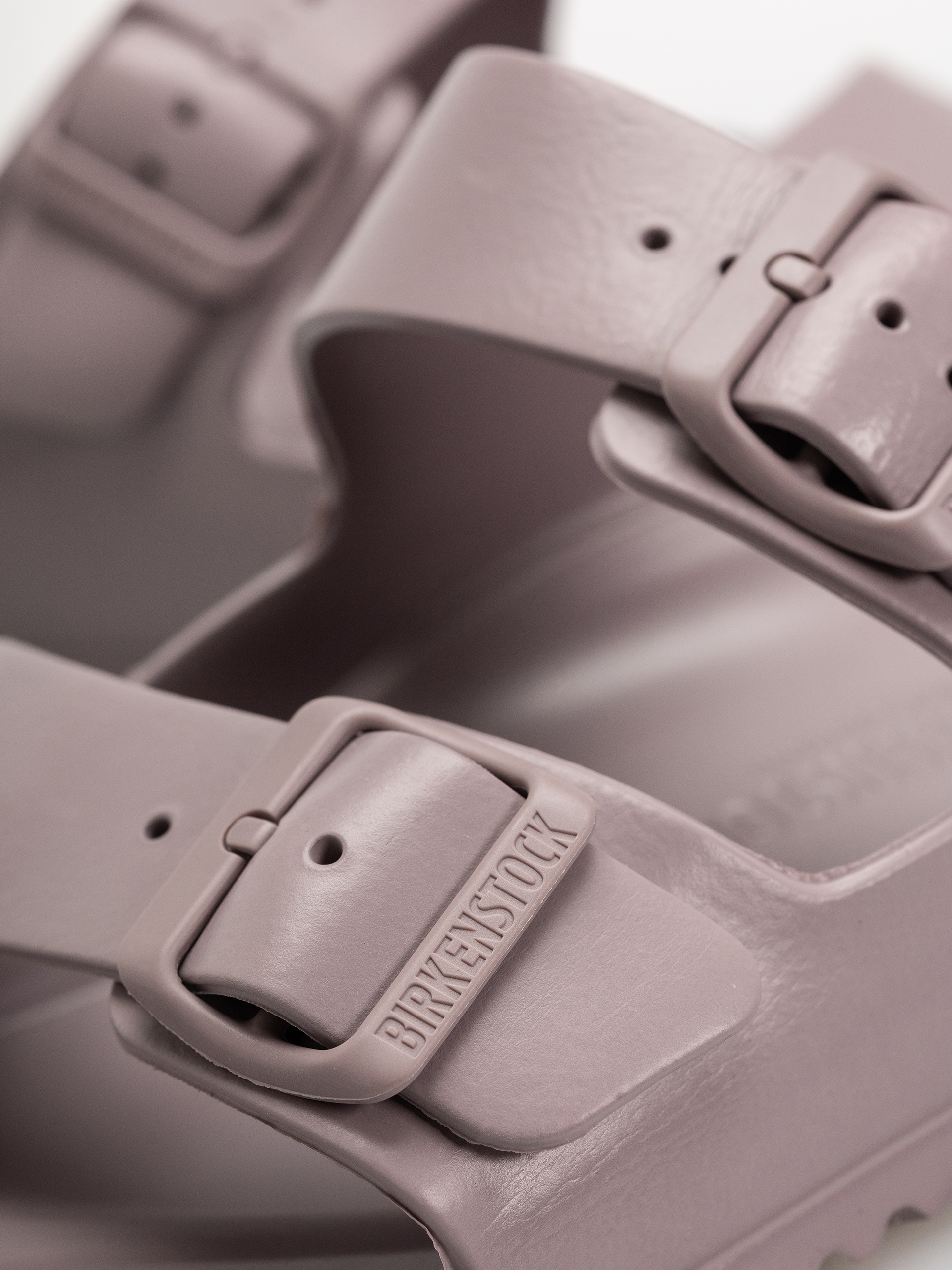 Šľapky Birkenstock Arizona Essentials EVA Regular (faded purple)