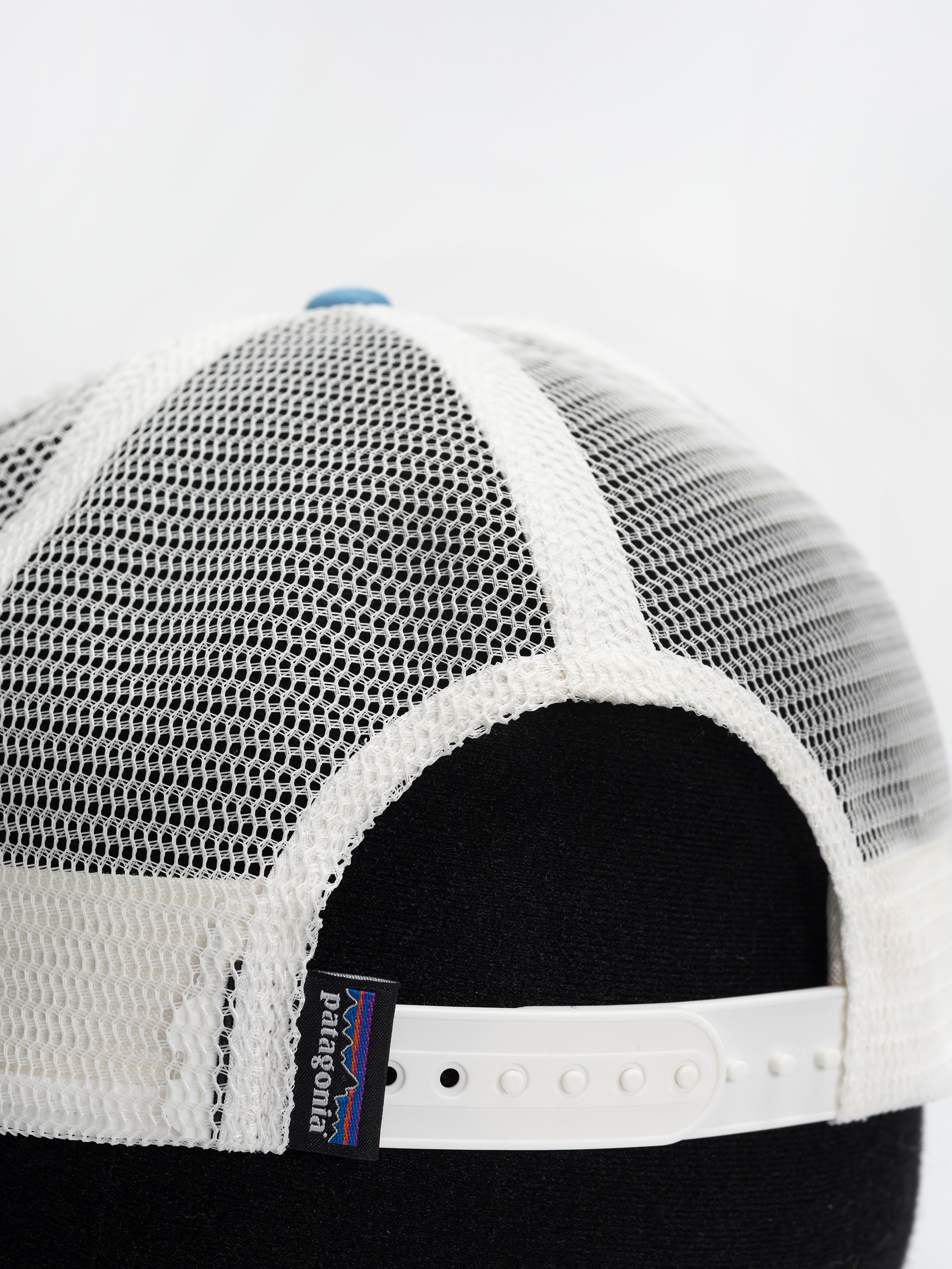 Šiltovka Patagonia P 6 Logo Trucker (shore blue)