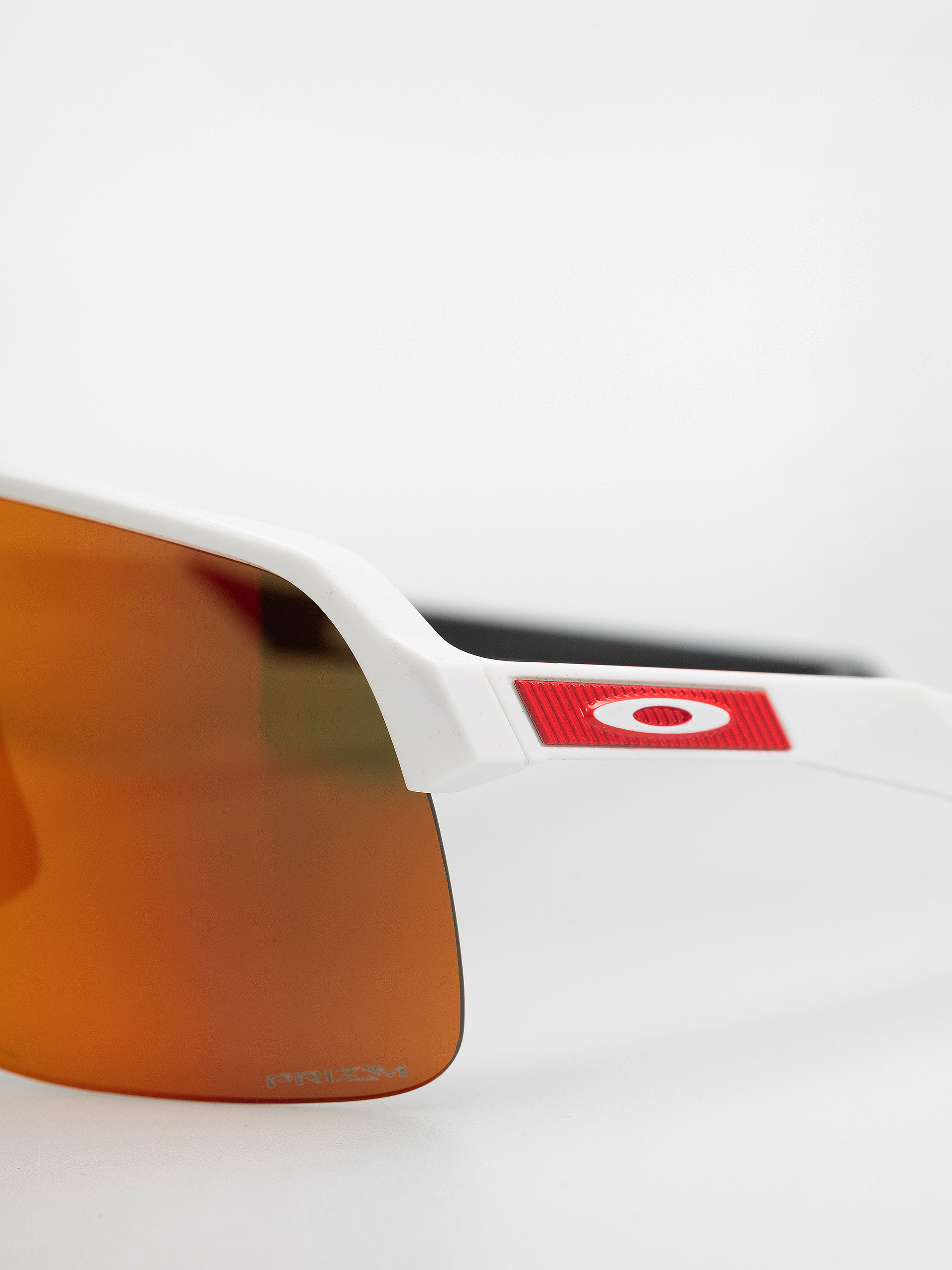 Slnečné okuliare Oakley Sutro Lite (matte white/prizm ruby)