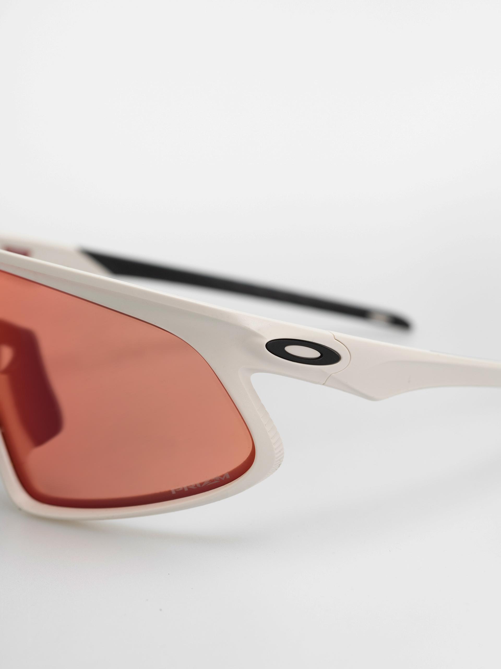 Slnečné okuliare Oakley Rslv 141 (matte mist/prizm trail torch)