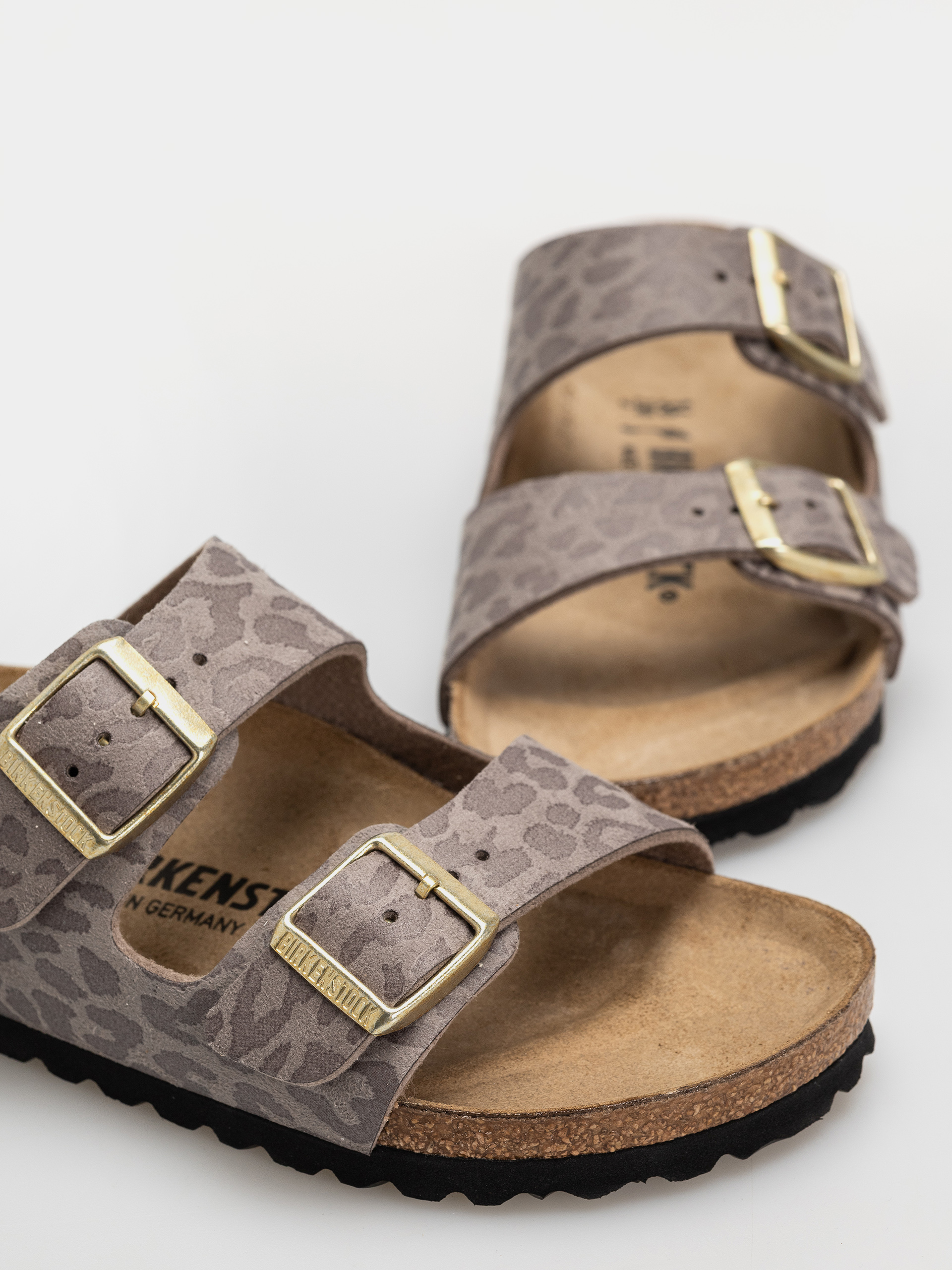 Šľapky Birkenstock Arizona Synthetics Narrow Wmn (syn leo grey taupe)