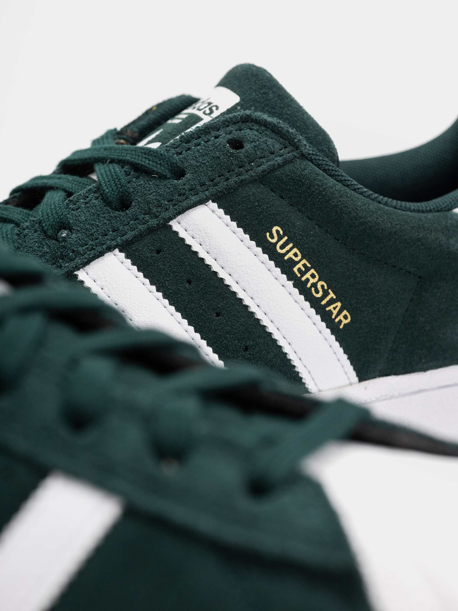 Topánky adidas Superstar Adv (aurivy/ftwwht/goldmt)