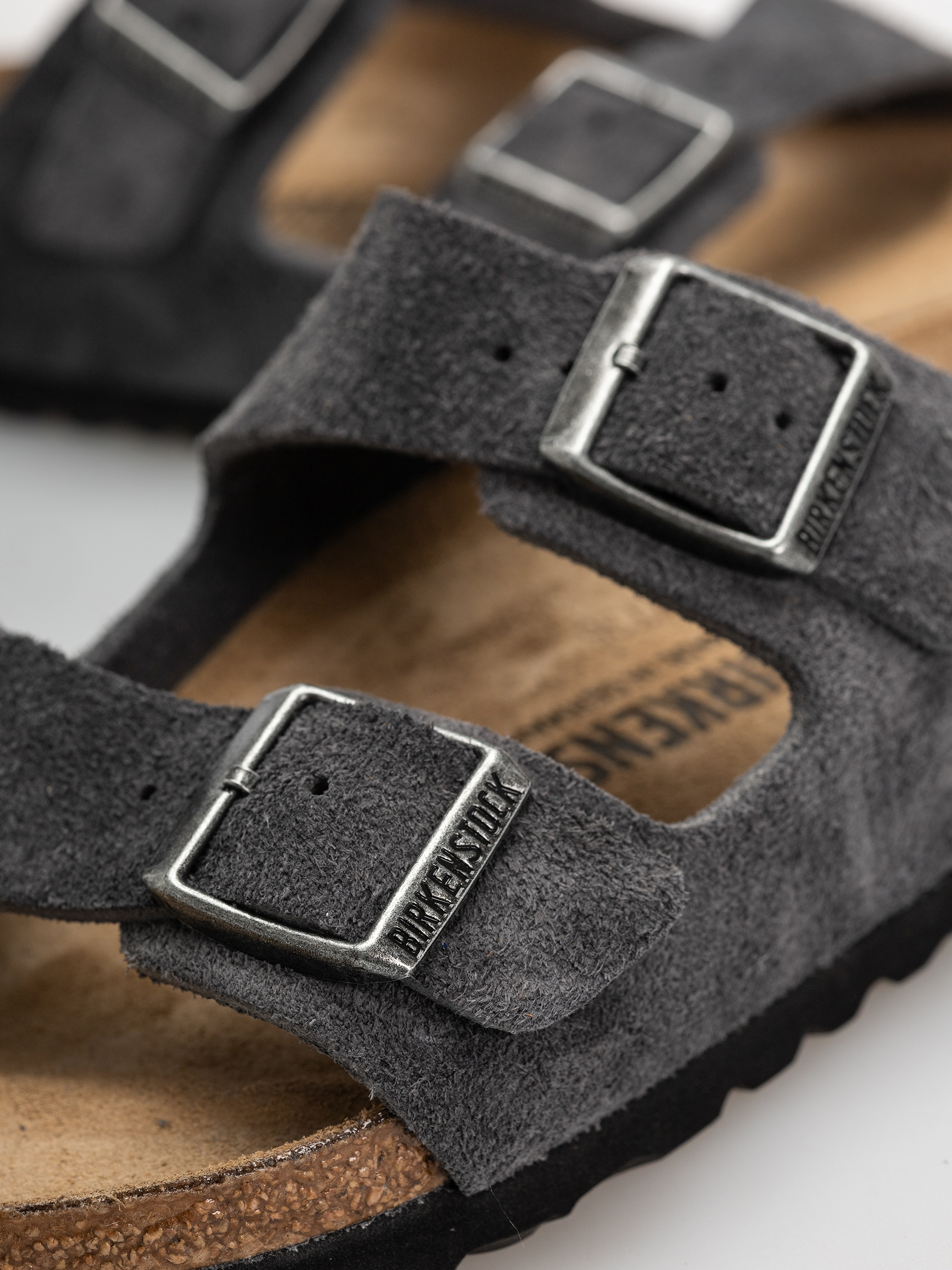 Šľapky Birkenstock Arizona Suede Leather Narrow (charcoal)