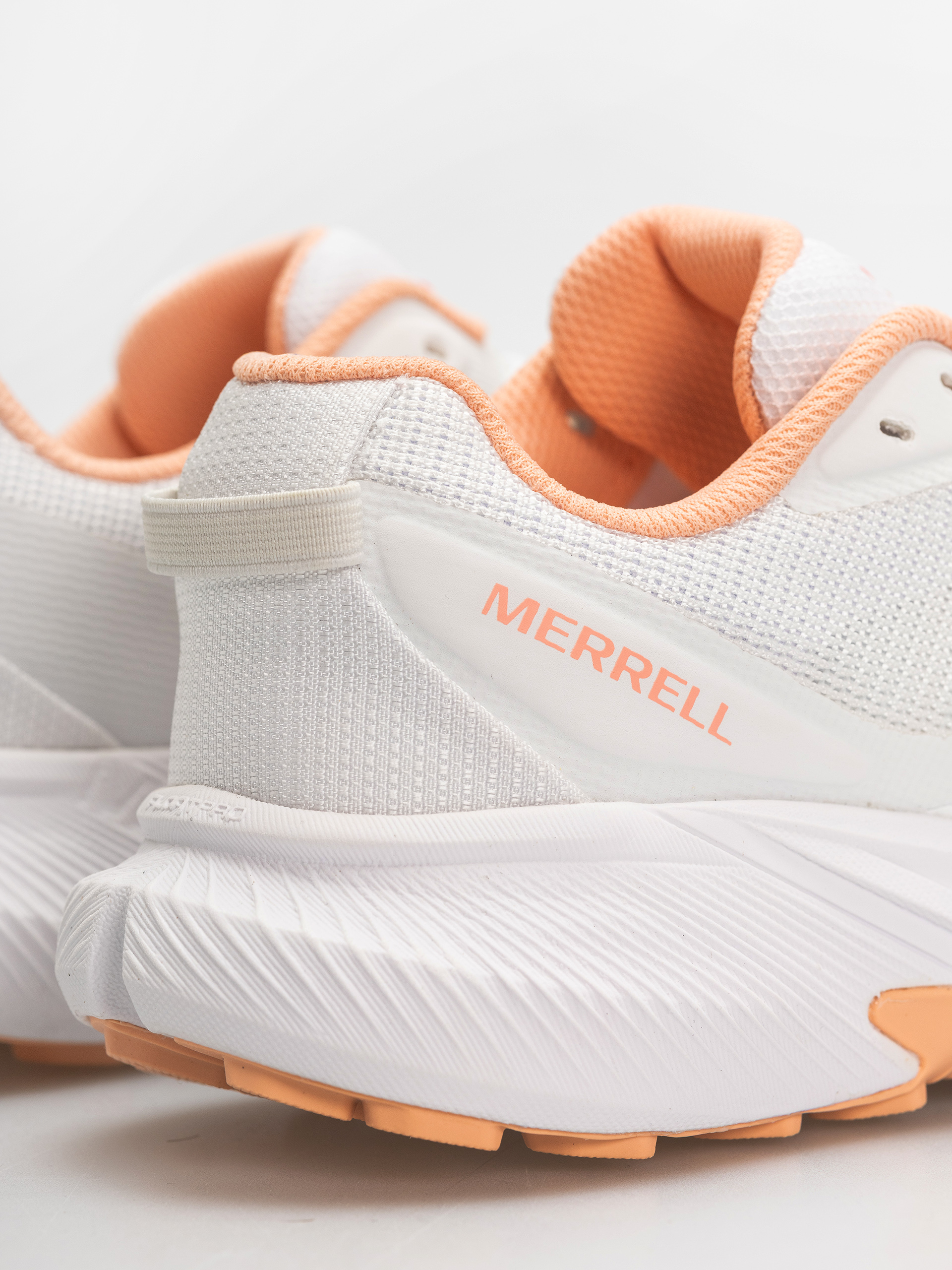 Topánky Merrell Agility Trail Wmn (white/peach)