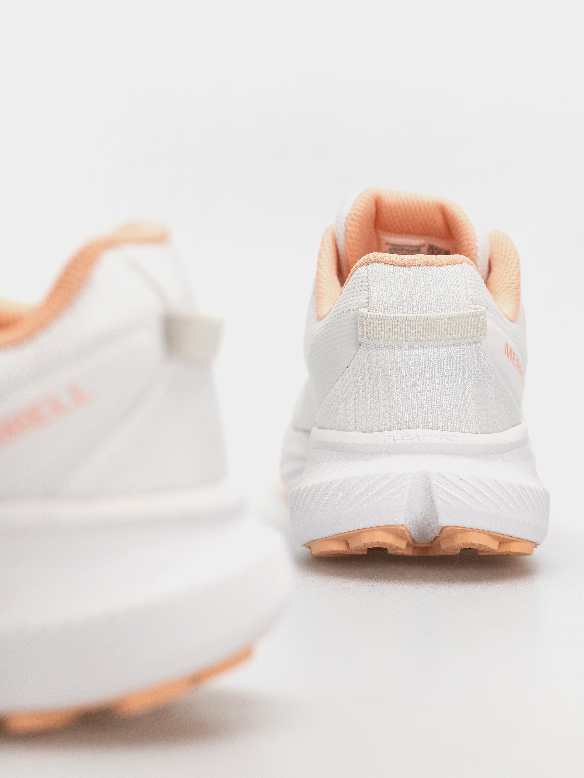 Topánky Merrell Agility Trail Wmn (white/peach)