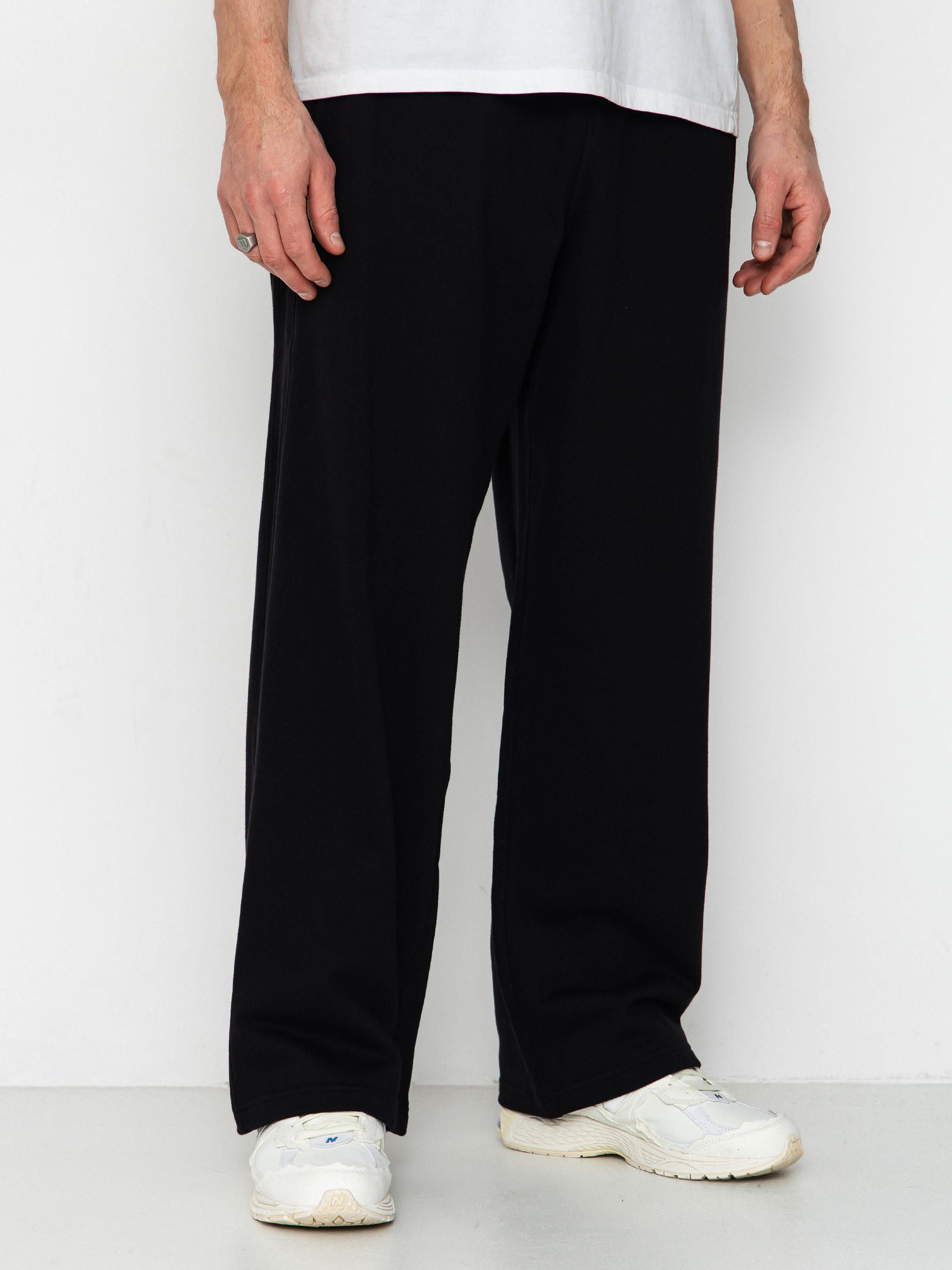 Nohavice New Balance Athletics French Terry (black)