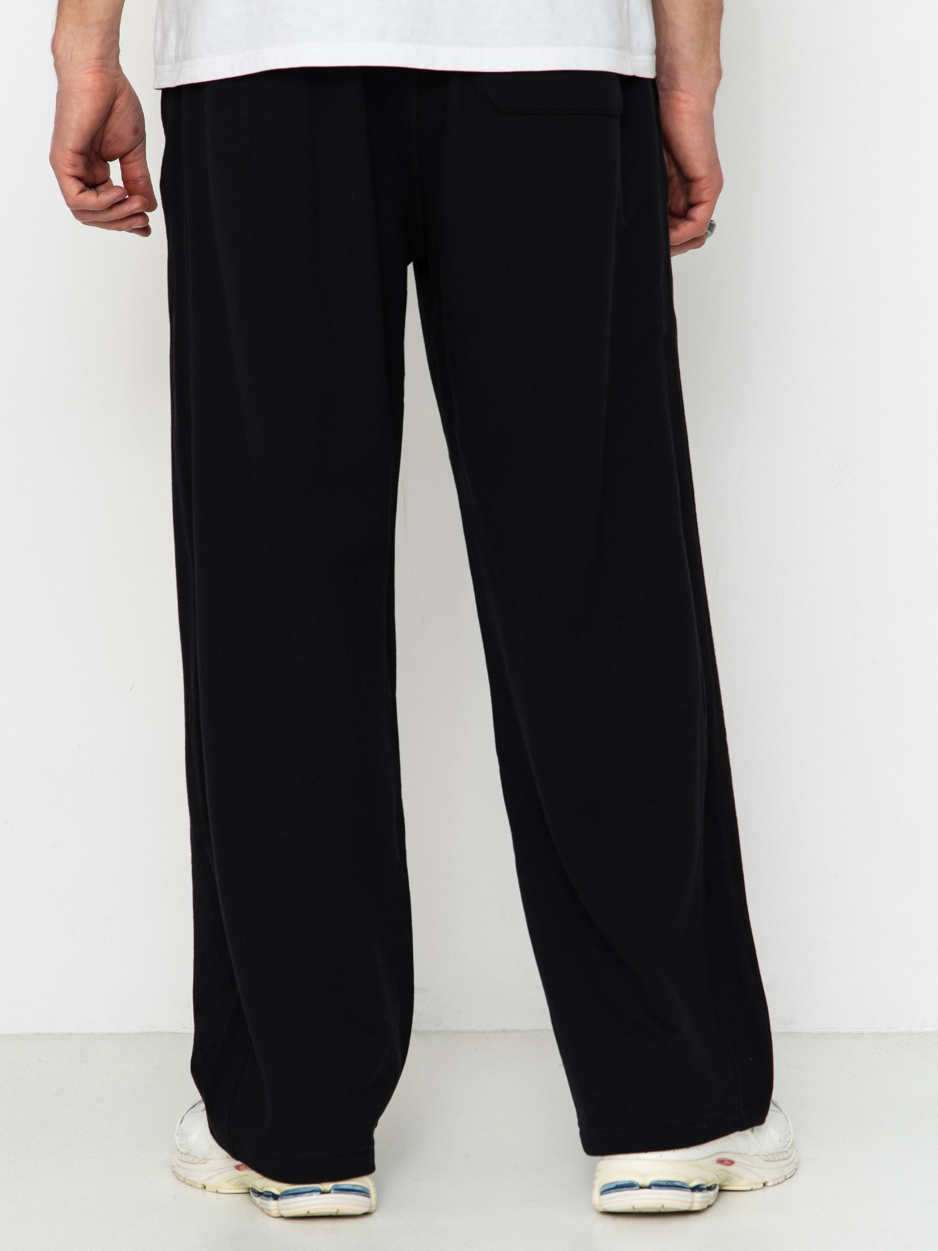 Nohavice New Balance Athletics French Terry (black)